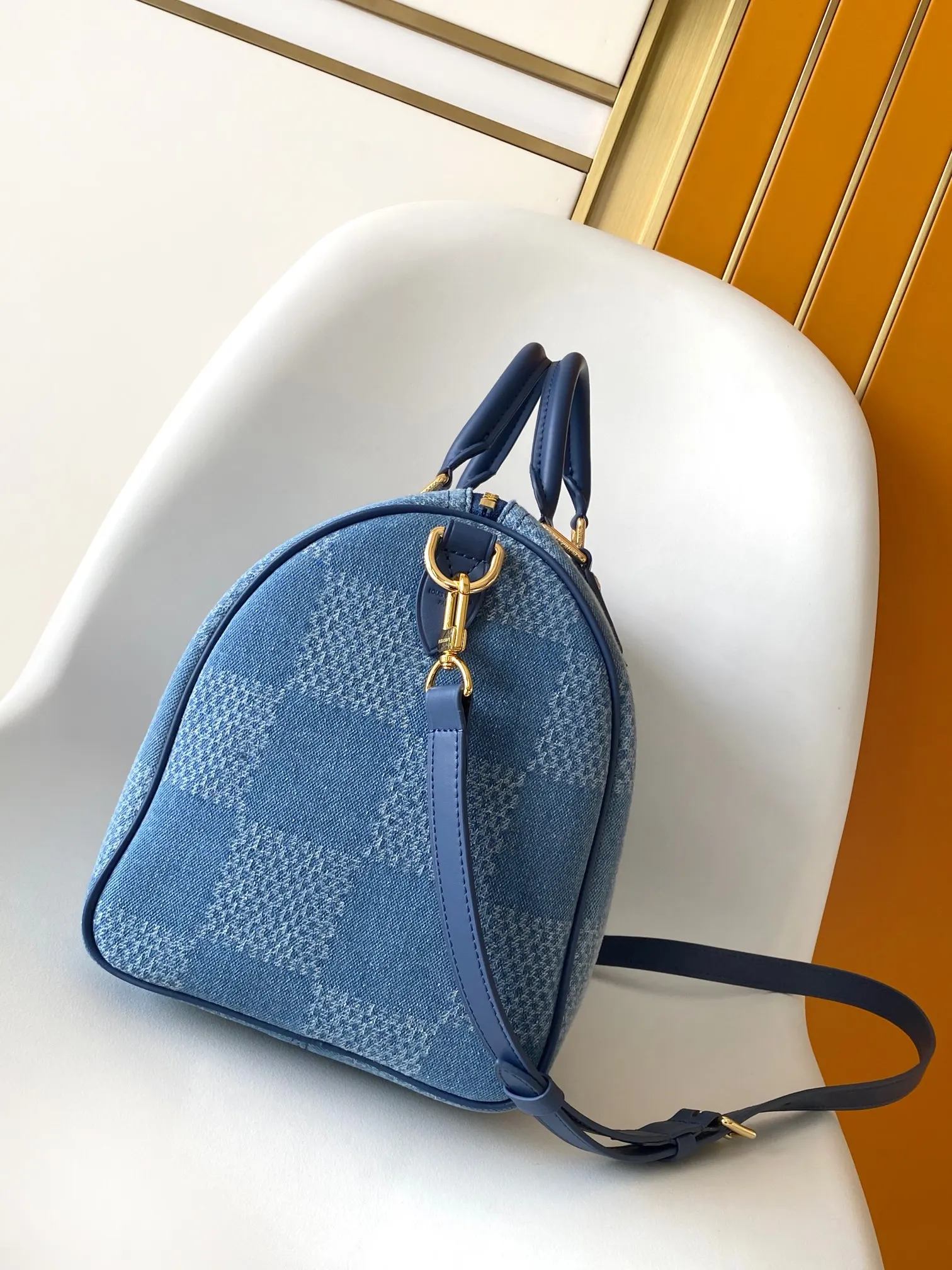 Chain Bag Leather