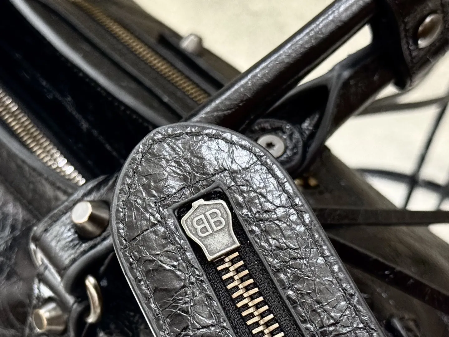 Balenciaga City Le 黑色 卫衣