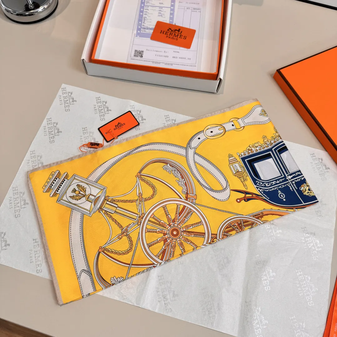 Hermès Scarf