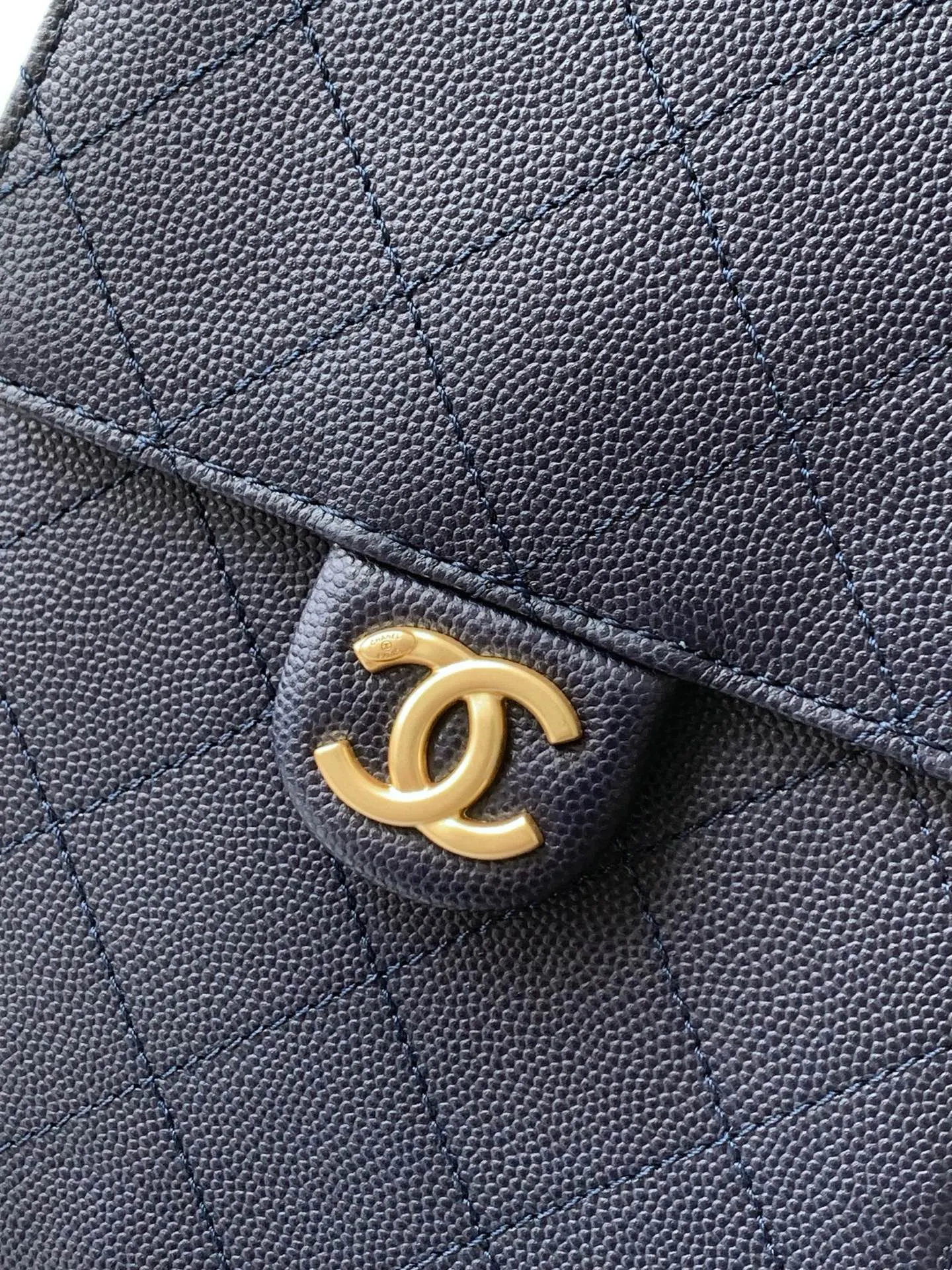 CHANEL Hobo 进口 免税 球纹皮嘻哈包 腋下包 复古腋下背款