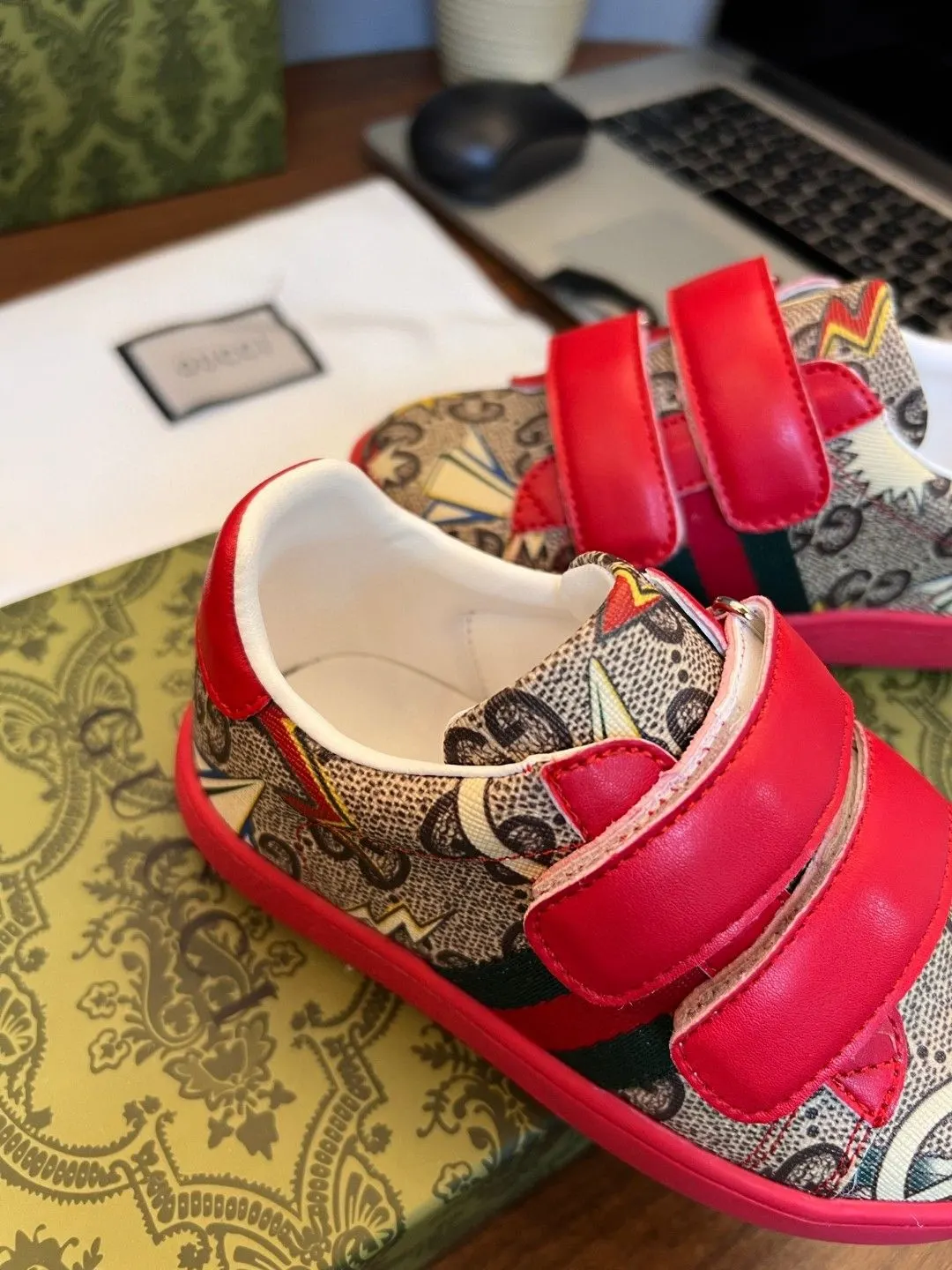 Gucci Logo休閒運動鞋