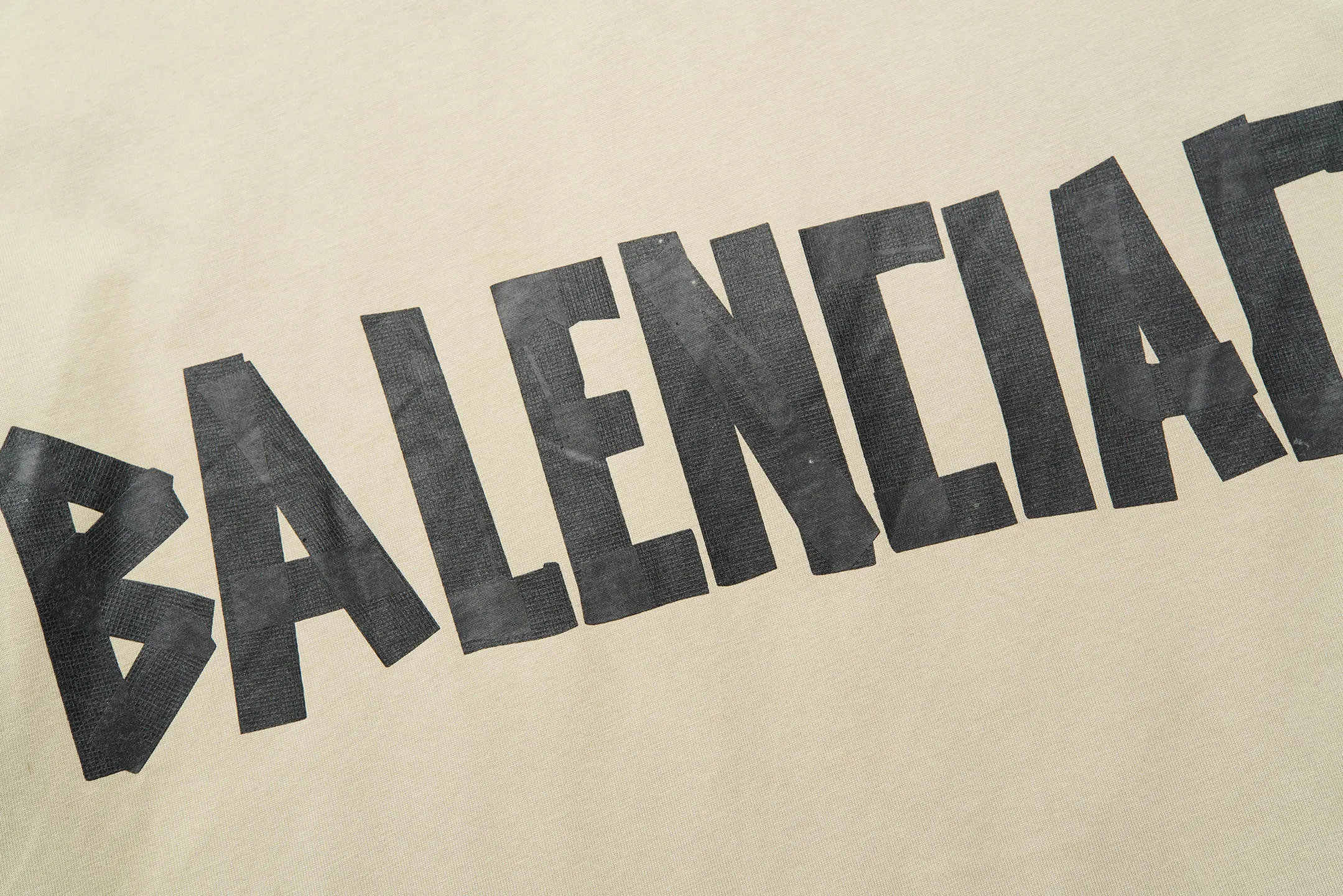 Balenciaga 杏色 短袖T恤 街头休闲款