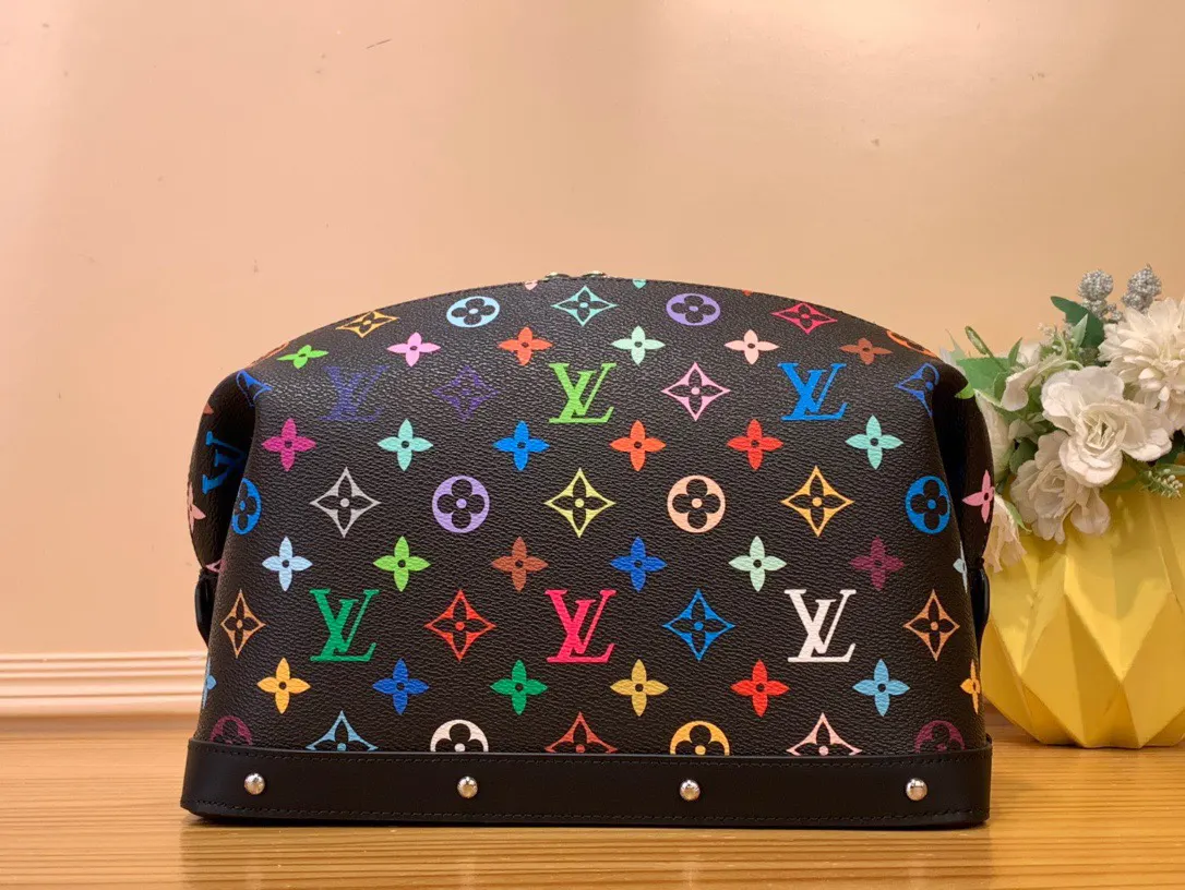 Cosmetic Pouch Leather