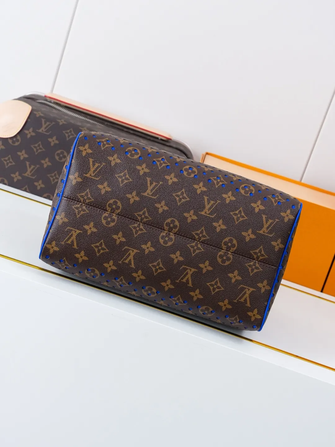 LV Speedy 牛皮 收納包 旅行收納款