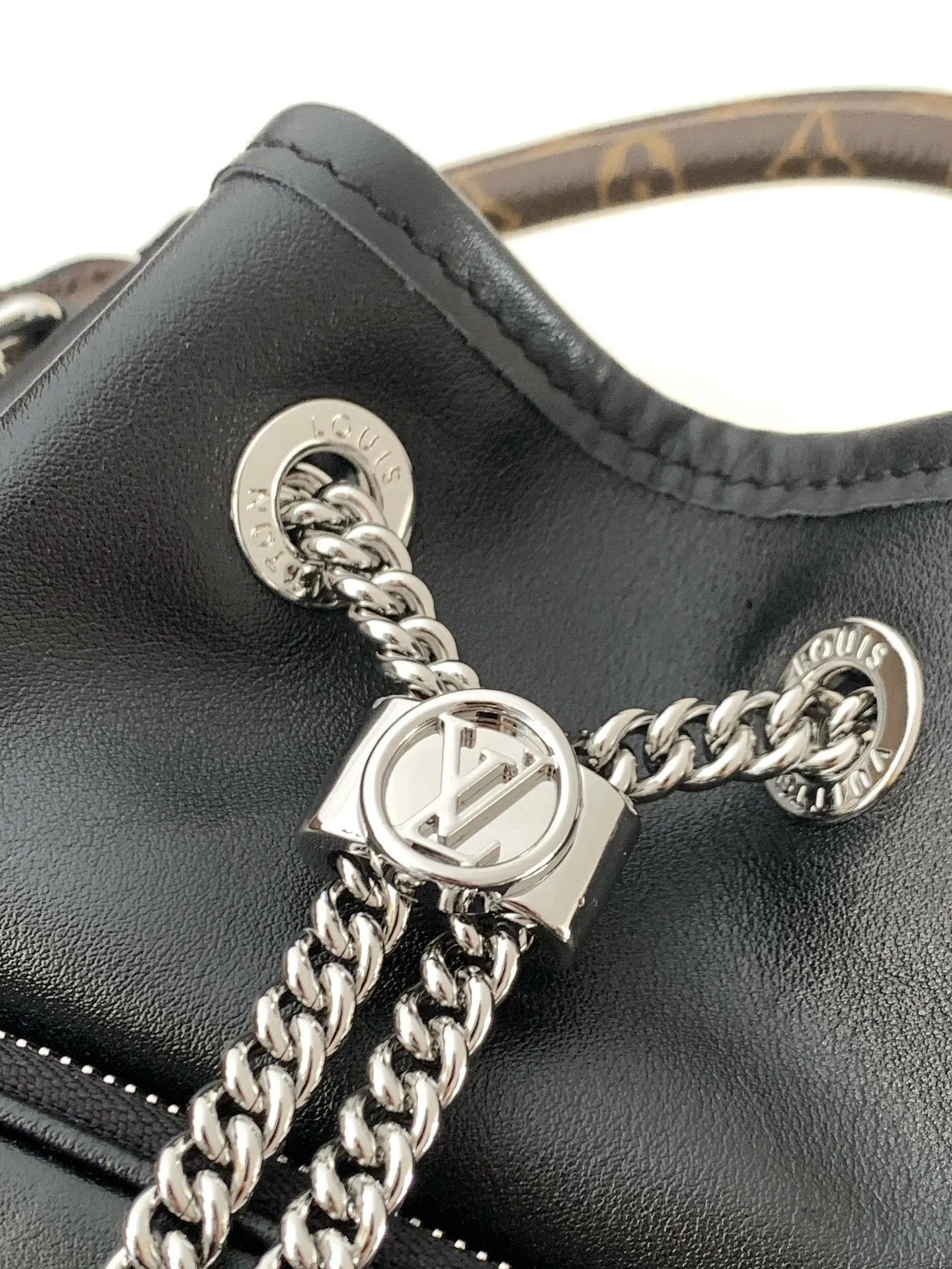 Louis Vuitton Organizer Pouch Travel