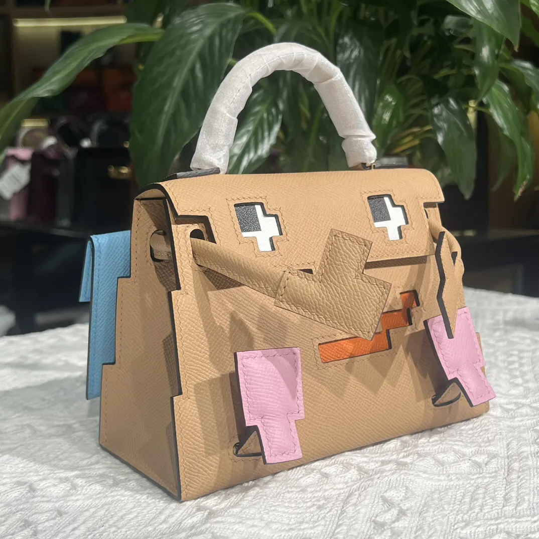 Hermès Kelly Epsom Shoulder Bag