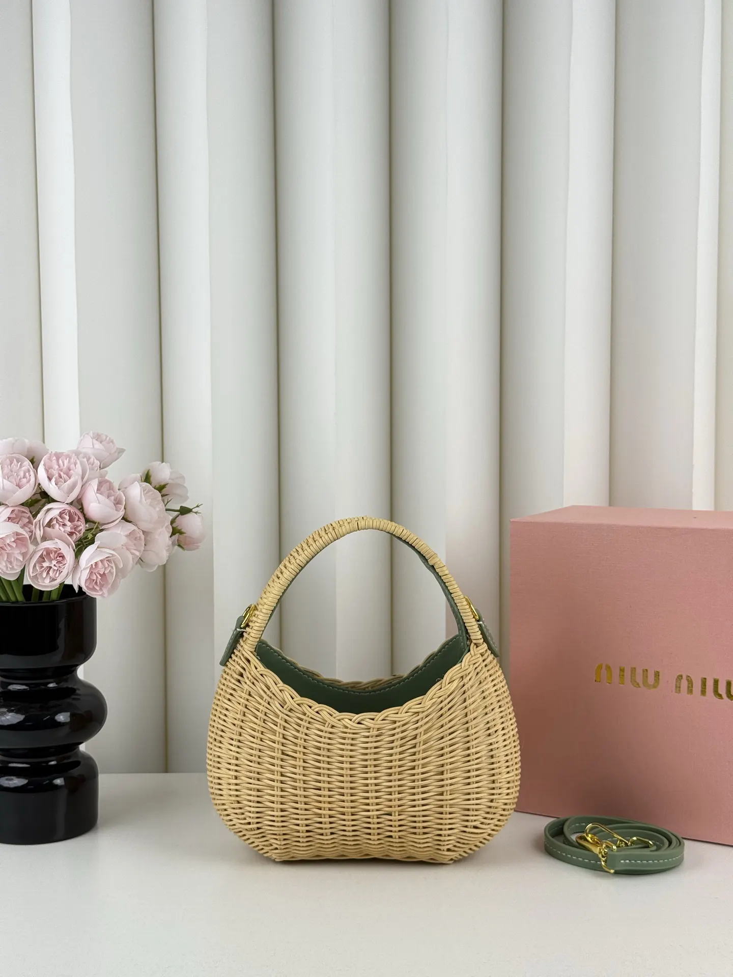 Miu miumiu竹编 手提斜背包 缪缪美式復古神 托特包 大容量托特款