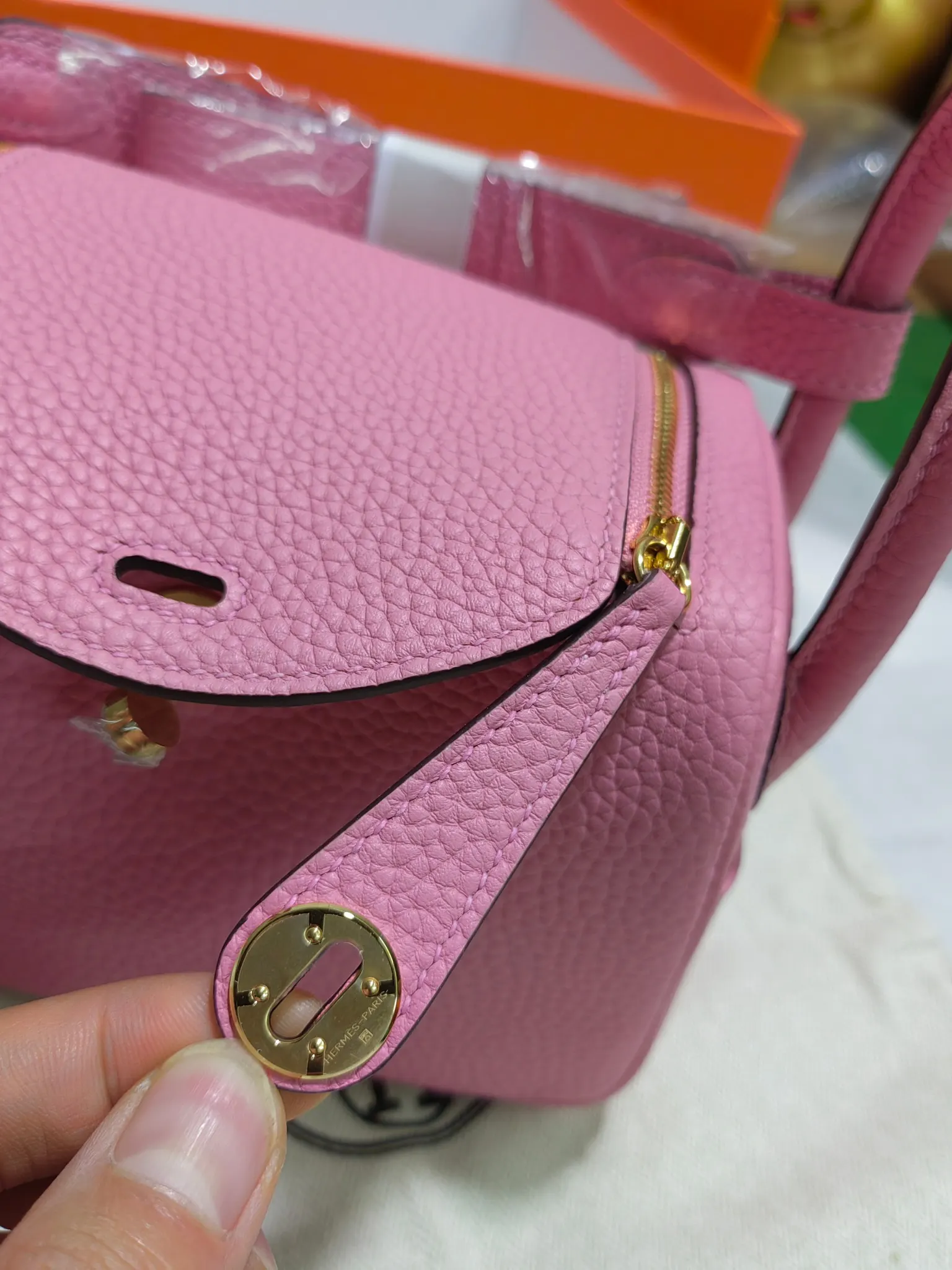 Hermès Lindy Top Handle Bag Classic Leather