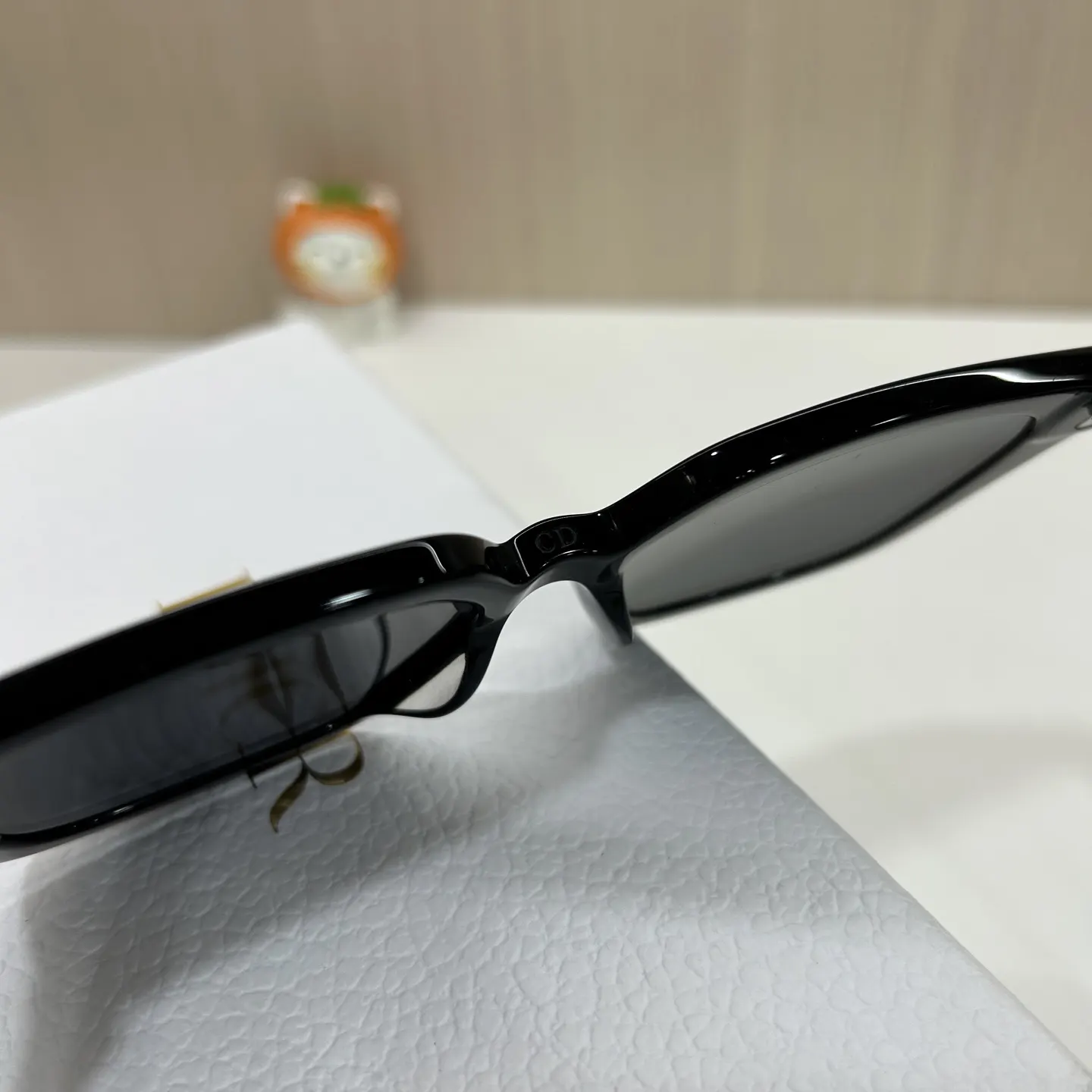 Dior 黑白方框太阳镜 个性遮阳款