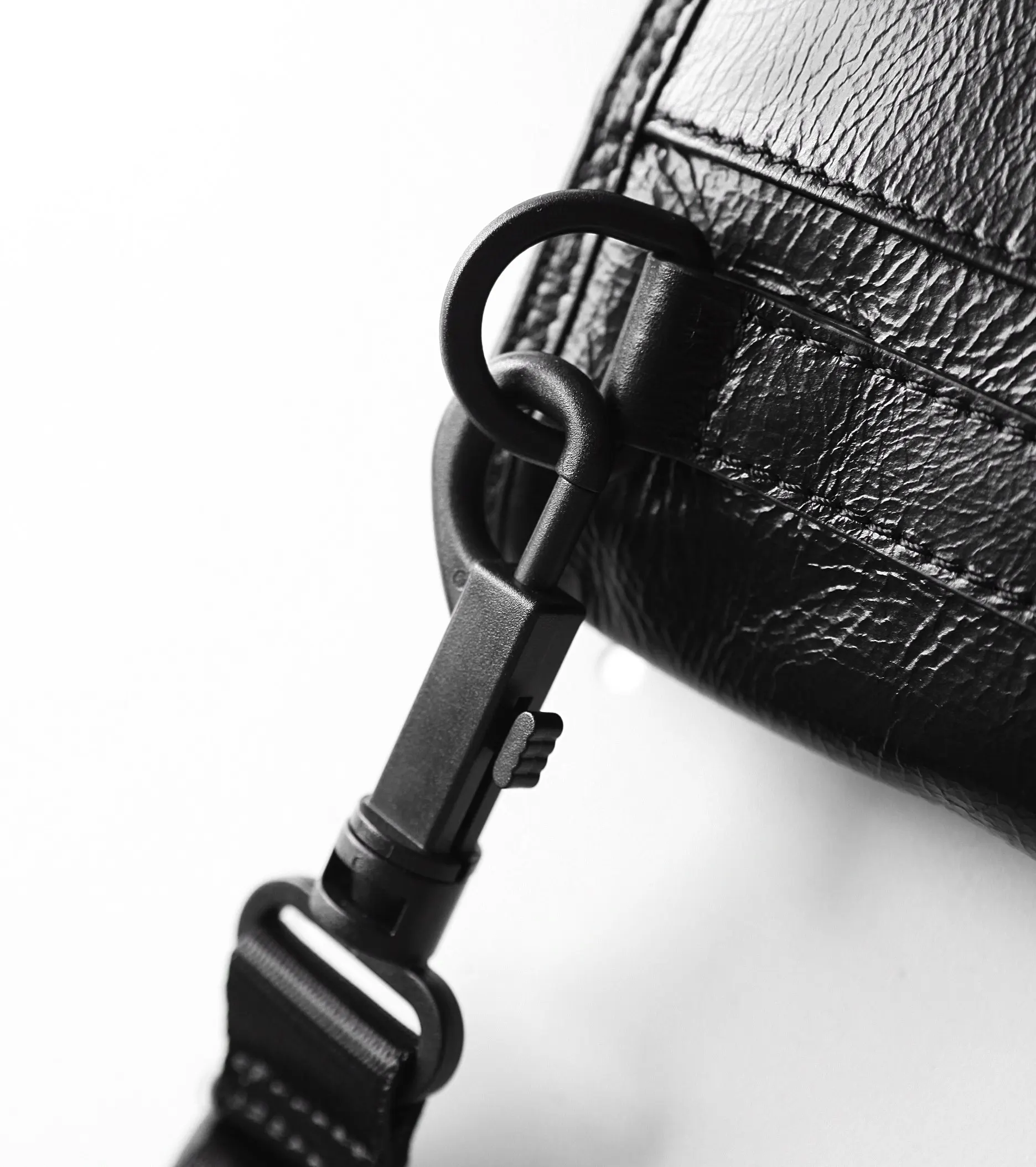 Balenciaga 單肩包 日常搭配(數字6) Balenciaga 單肩包 日常搭配(數字6)