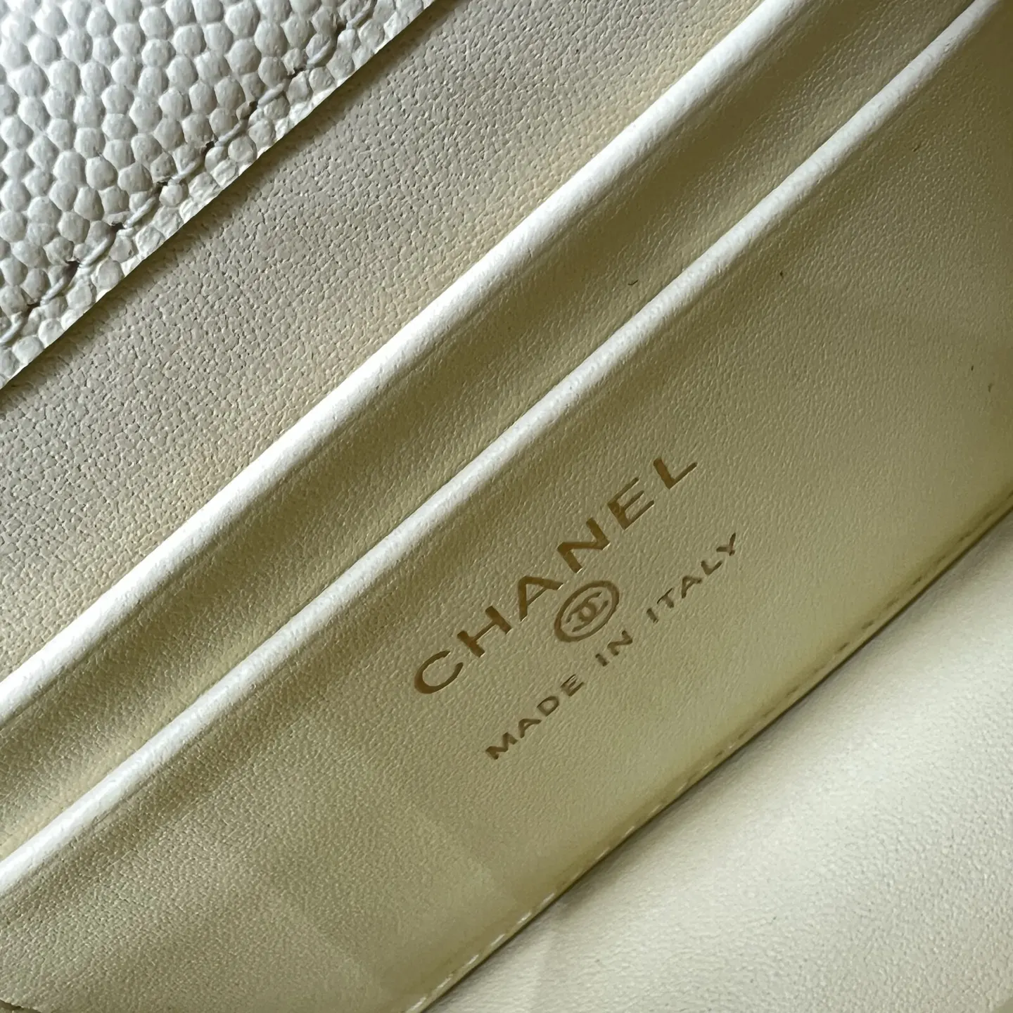 Chain Bag Leather