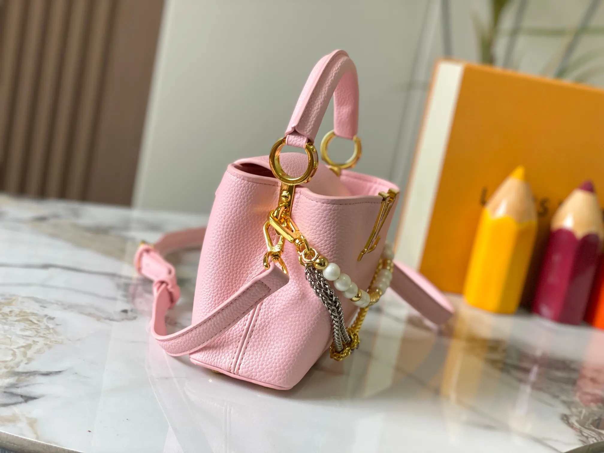 Chain Bag Leather