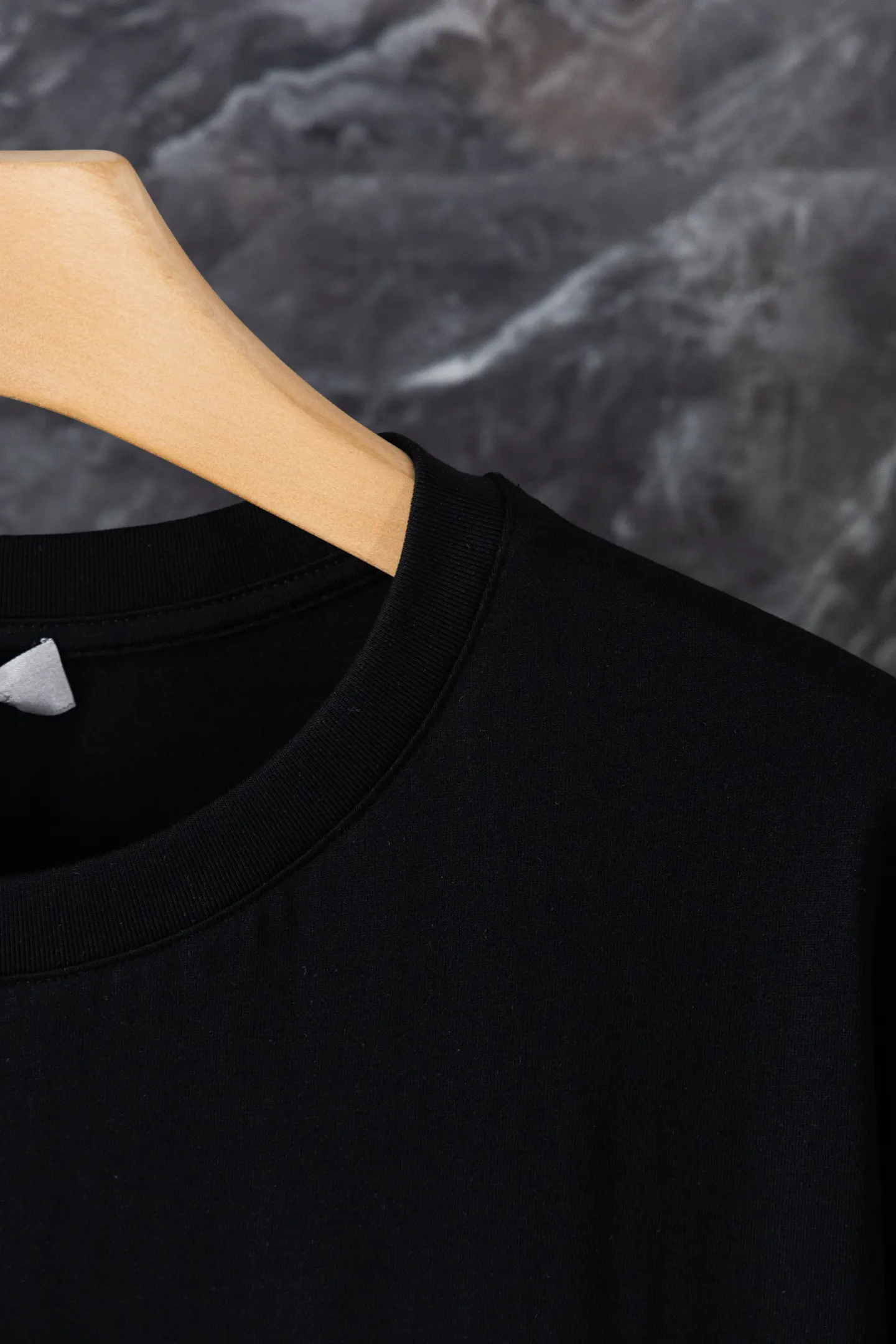 Dior Black Knitted Short Sleeved T-Shirt Exquisite Wear Image 5 Dior Black Knitted Short Sleeved T-Shirt Exquisite Wear Image 5
