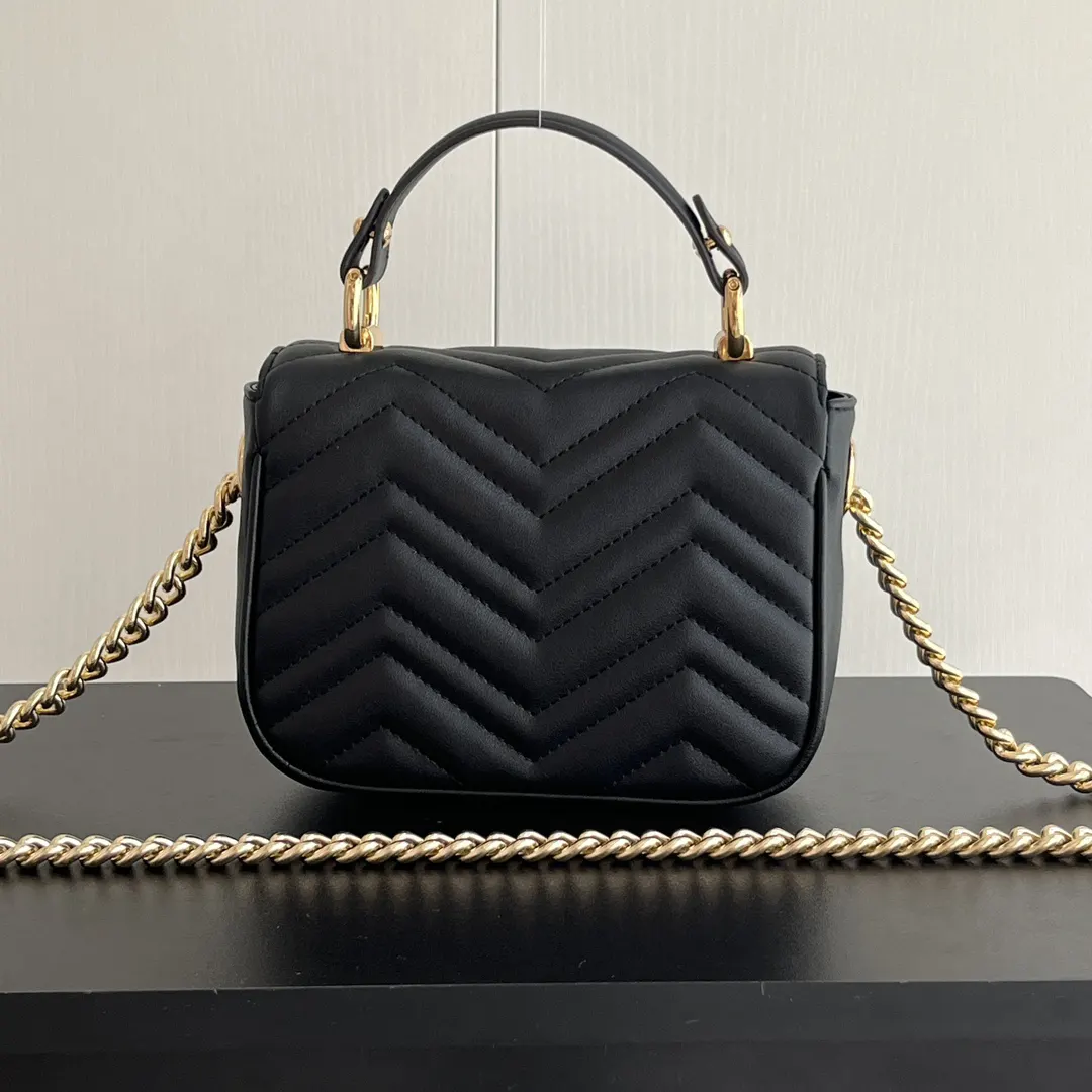 Gucci Marmont 絎縫皮革鏈條包 單肩斜挎