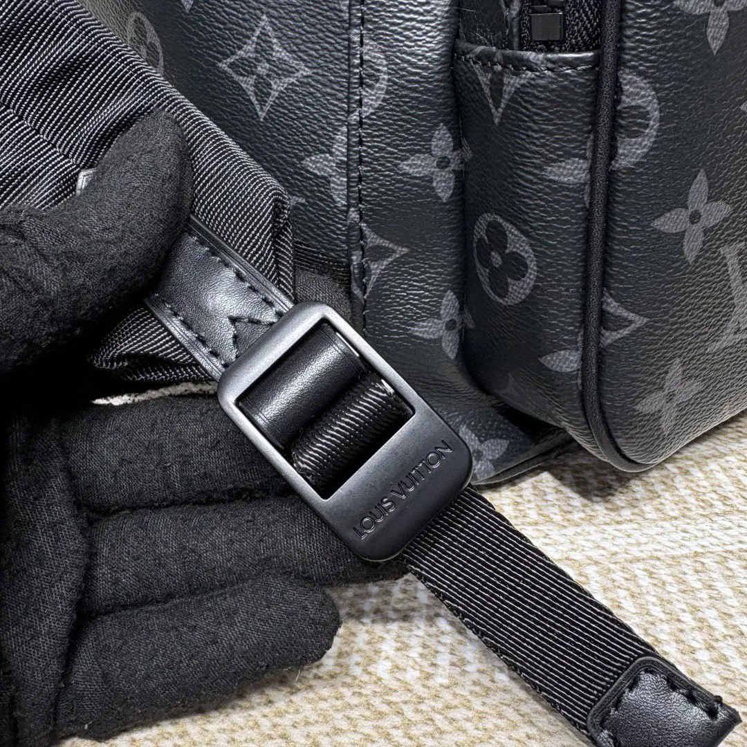 Black Gold Chain Bag Leather