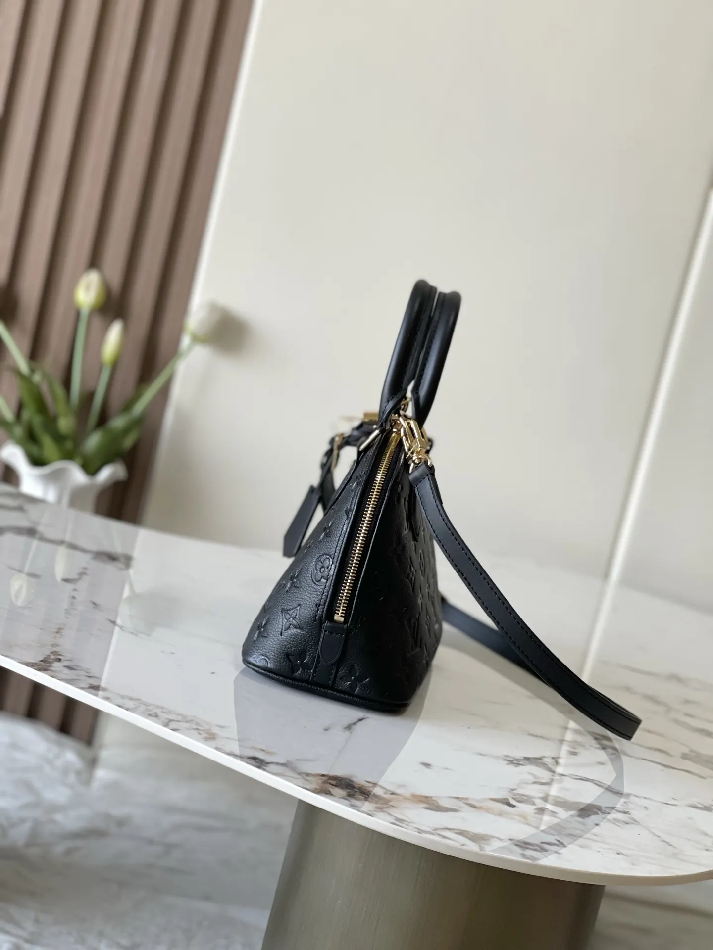 Louis Vuitton Alma 黑色 老花 手提包