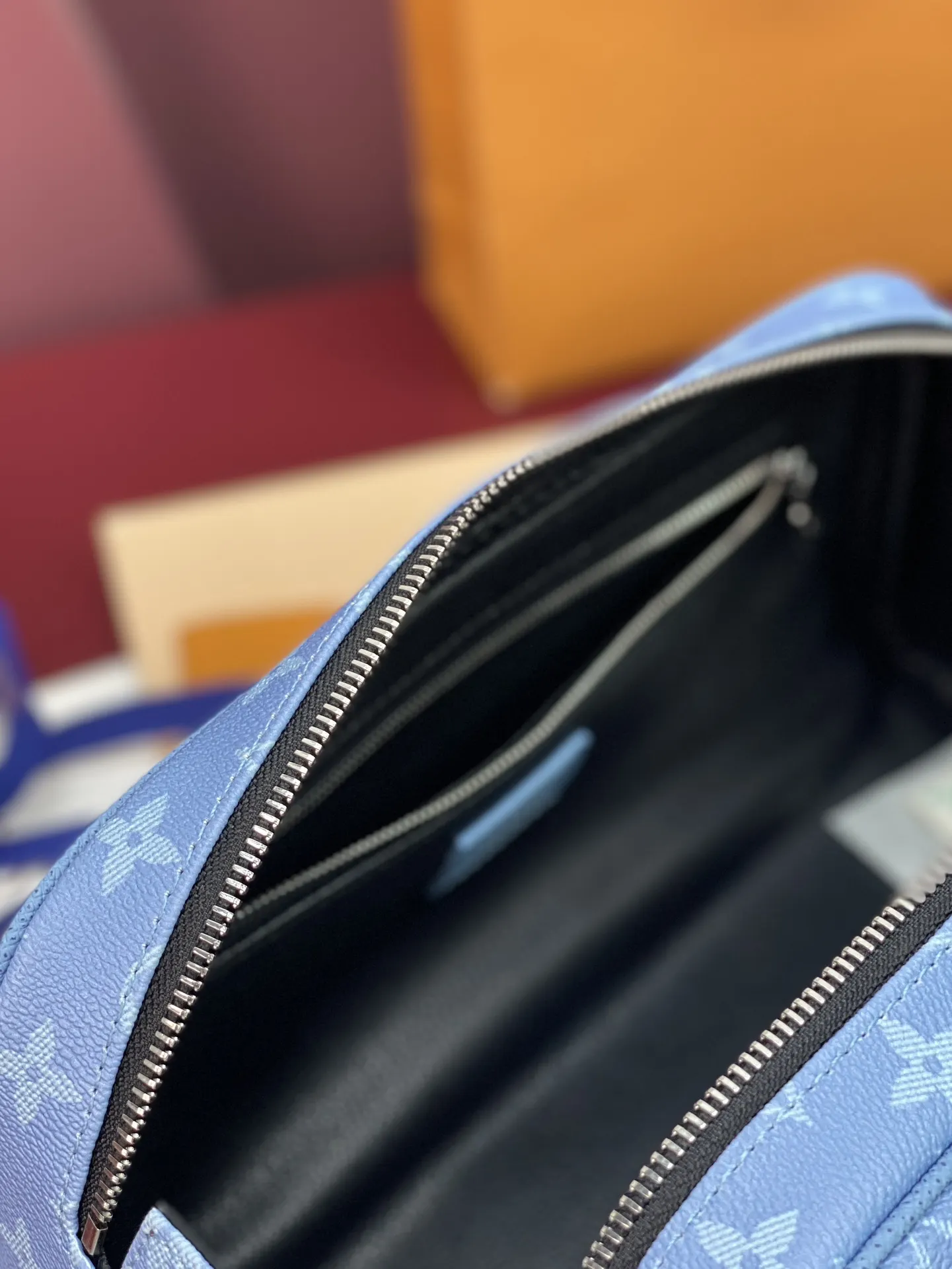 Organizer Pouch Travel Leather