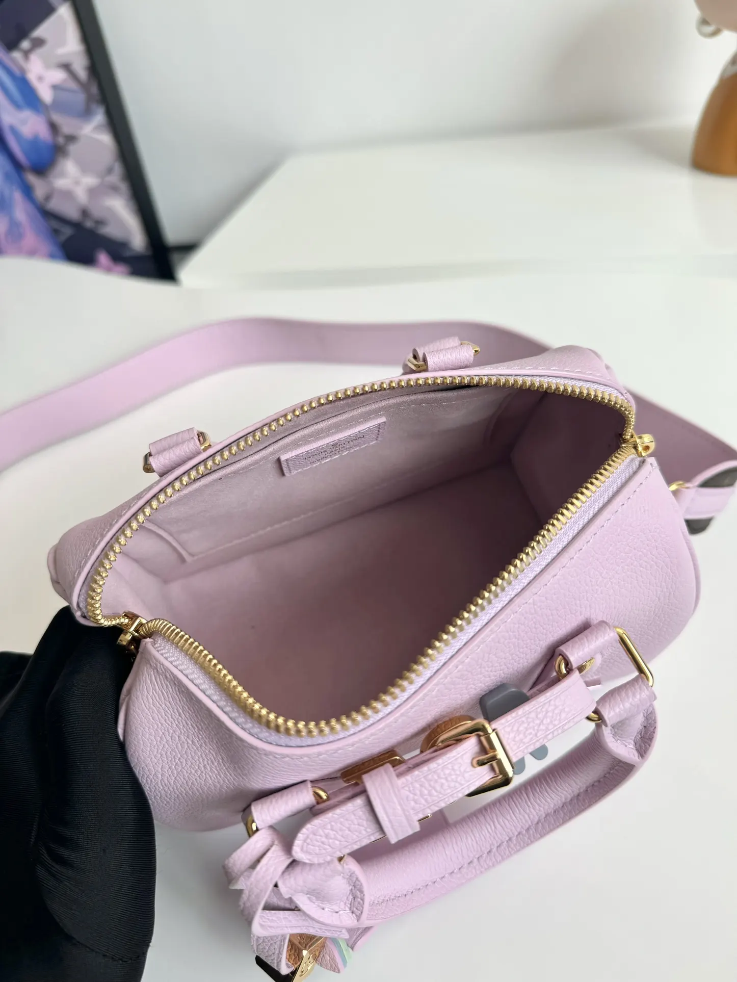LV Speedy 鏈條包 精致鏈條款(數字9) LV Speedy 鏈條包 精致鏈條款(數字9)