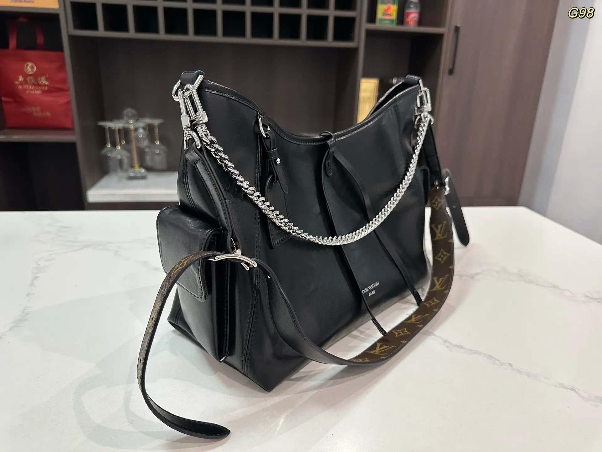 LV CarryAll Ca 托特包 大容量托特款