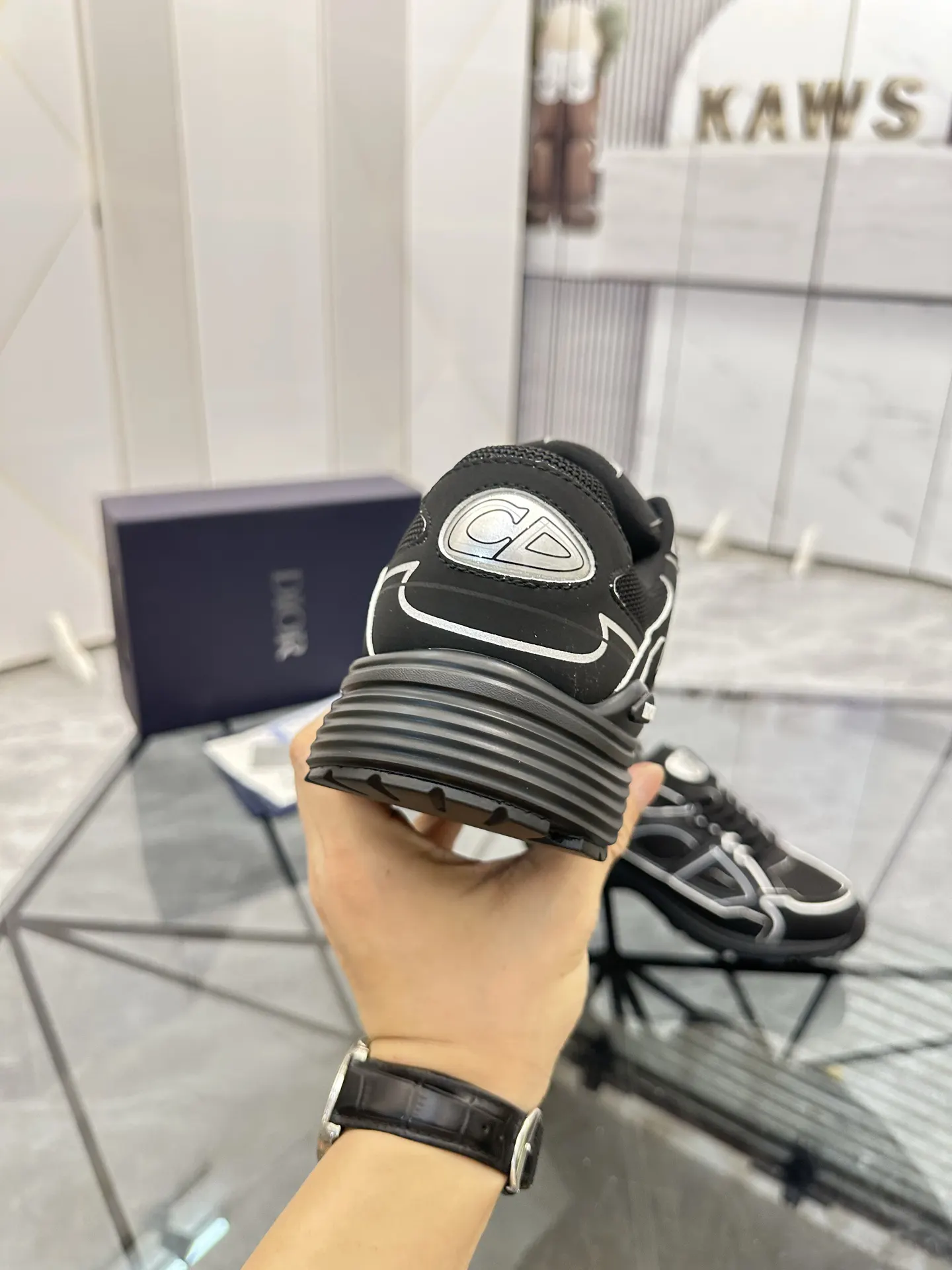 Dior B22 黑灰拼色牛皮运动鞋 厚底款