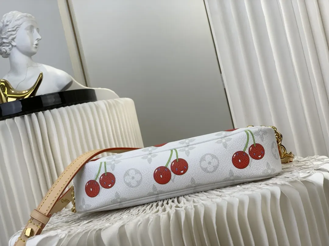 LV 白色 帆布 链条包 精致链条款