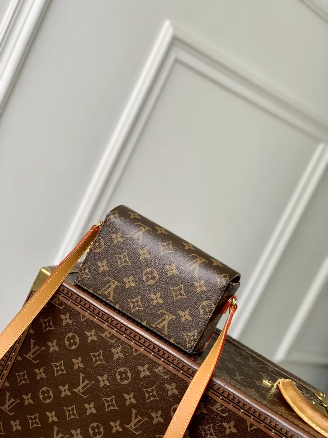 Louis Vuitton M14738 Monogram 手提包