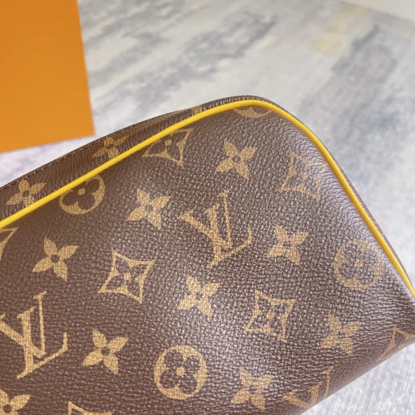 黑色 老花 帆布 收納包 旅行收納款