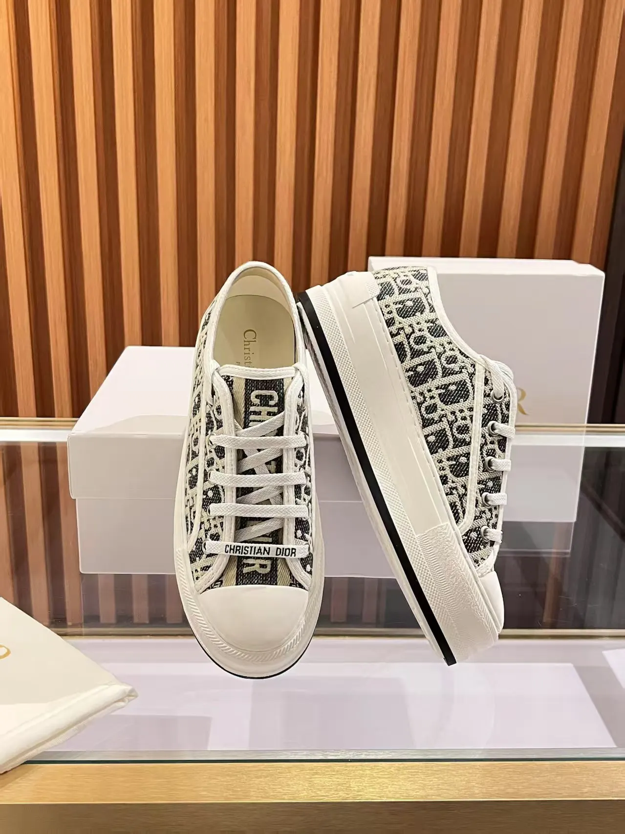 Dior 运动鞋