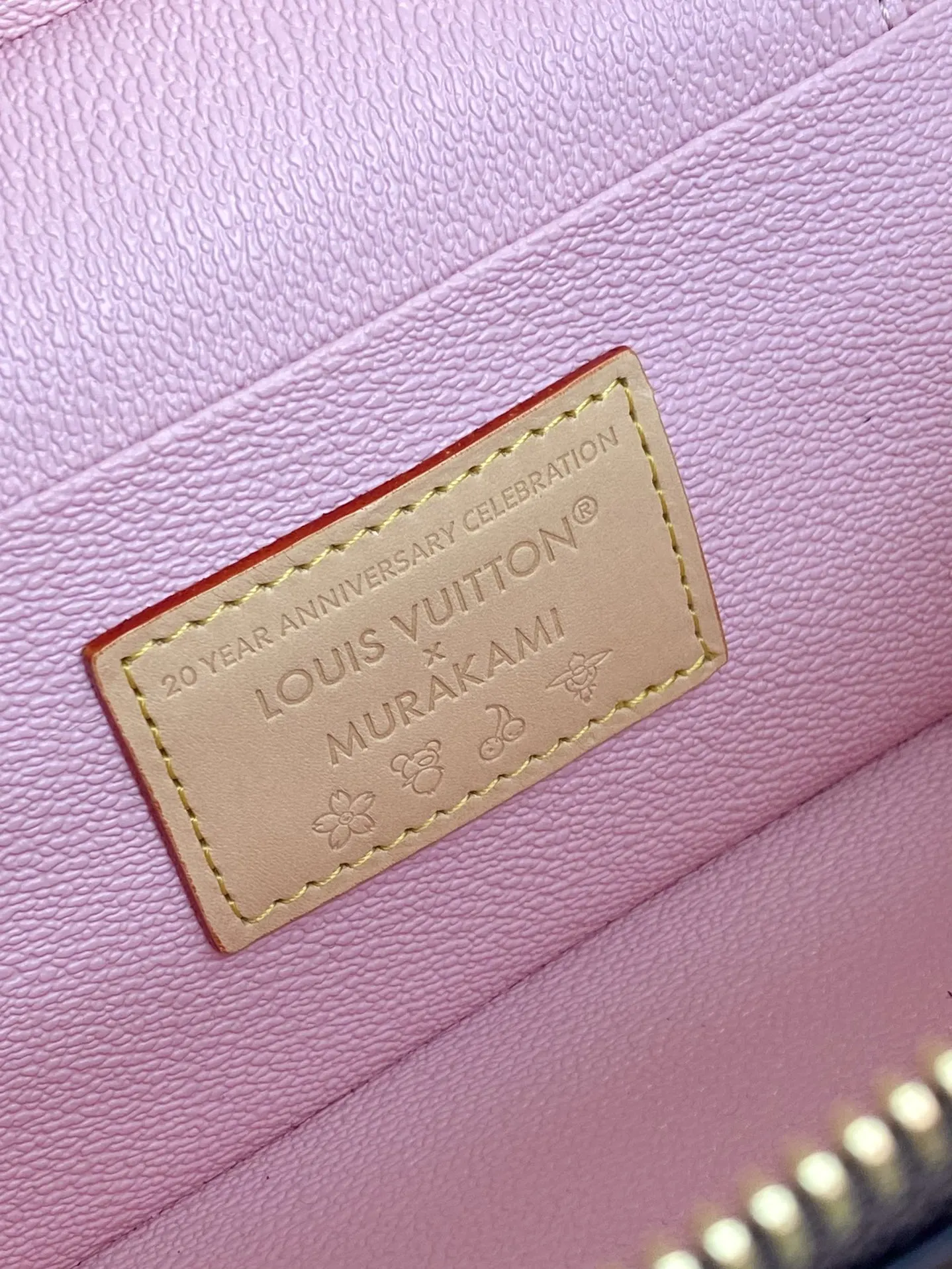 LV 牛皮 厘米 高 宽 化妝包 便携收納款