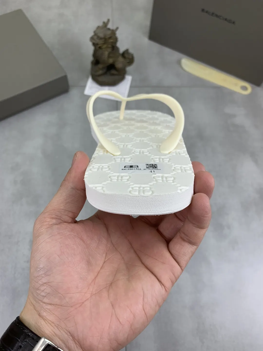 Balenciaga 拖鞋 休闲舒适