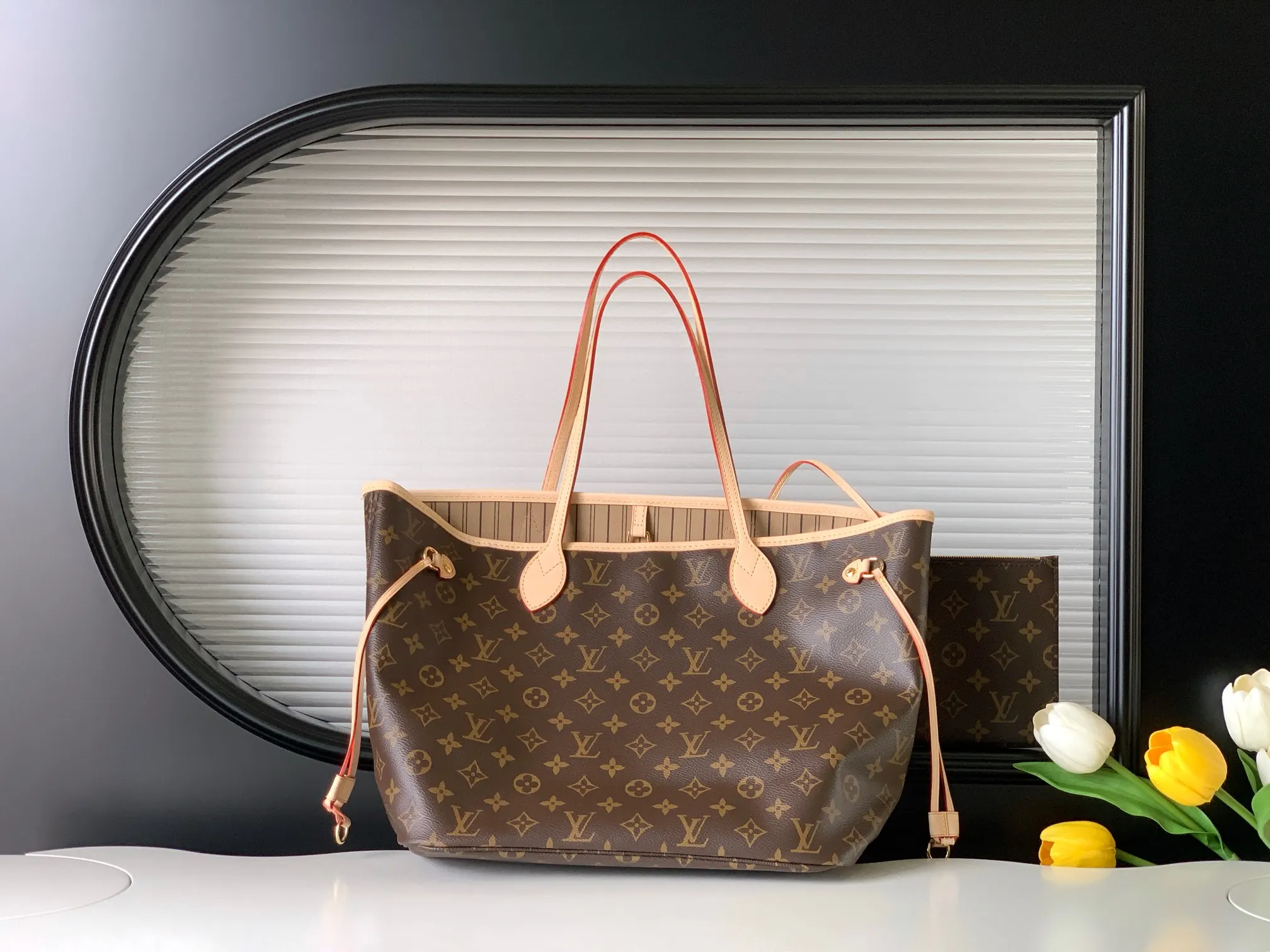 LV Neverfull 老花 金色 牛皮 手拿包 精致手拿款