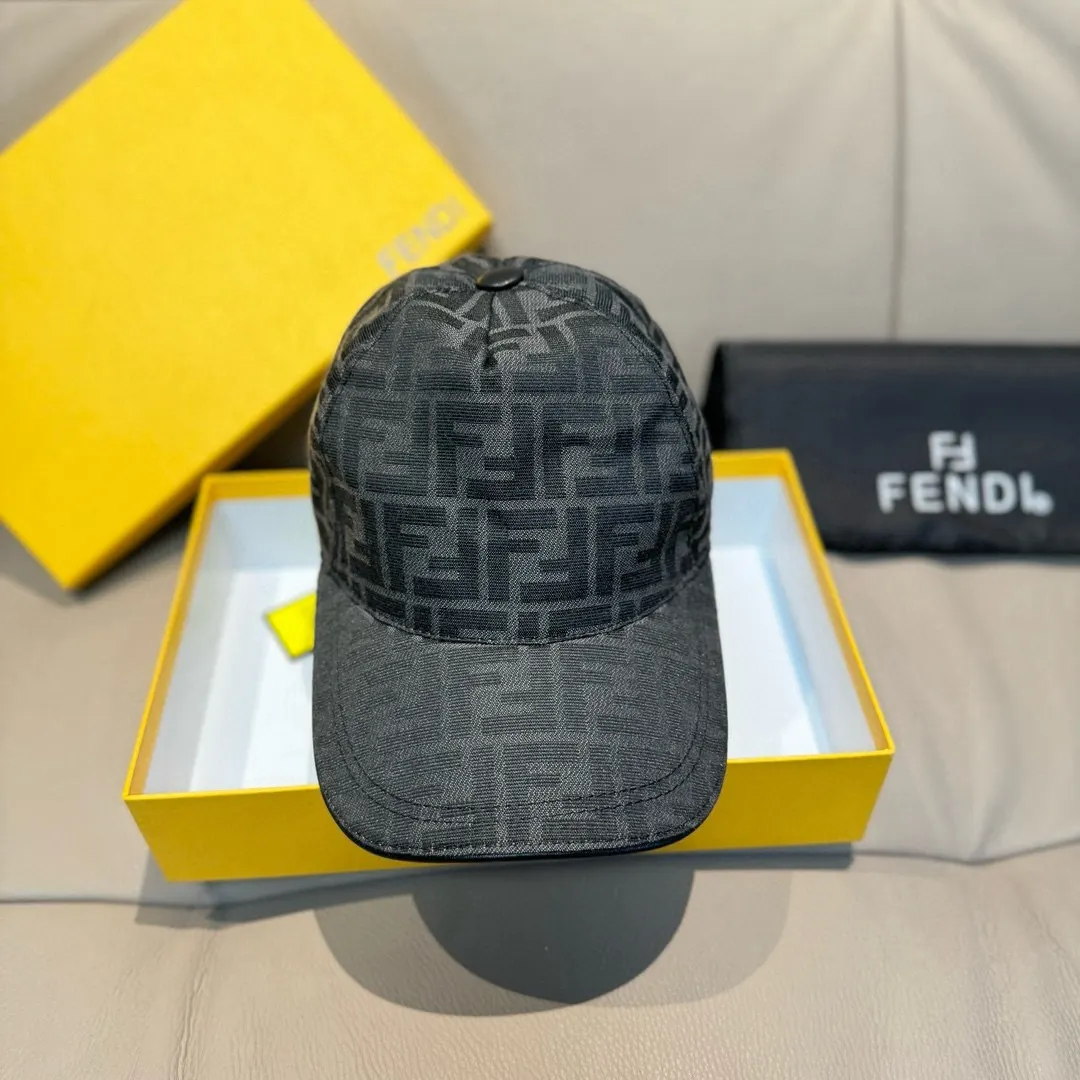 Fendi 提花 牛皮 棒球帽 日常休閒款