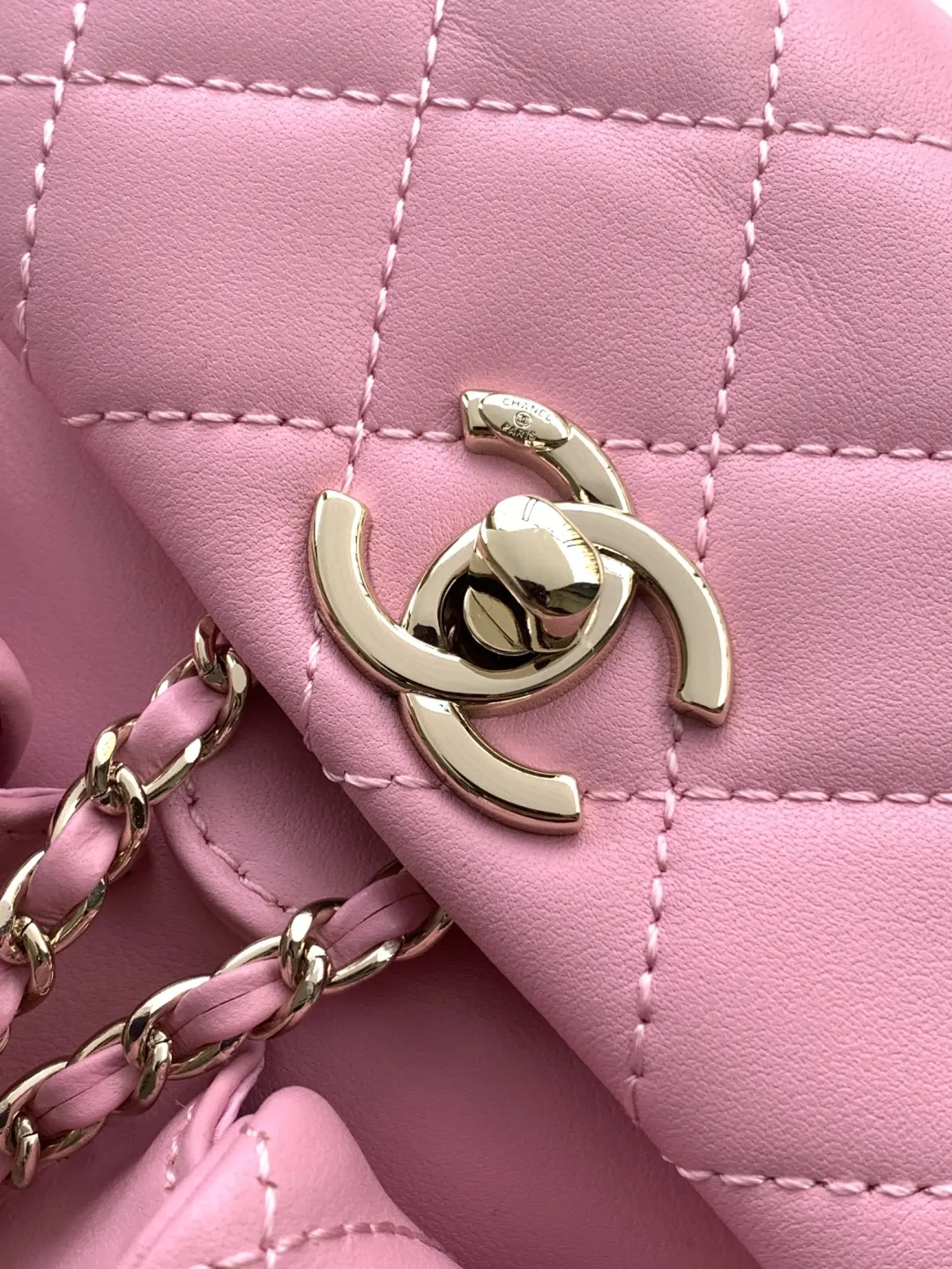 CHANEL 双肩包 实用双肩款
