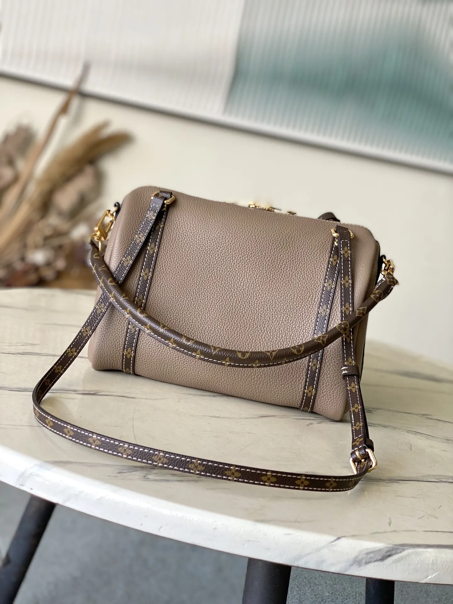 LV Keepall 行李箱 旅行拉杆款 轻便出行款