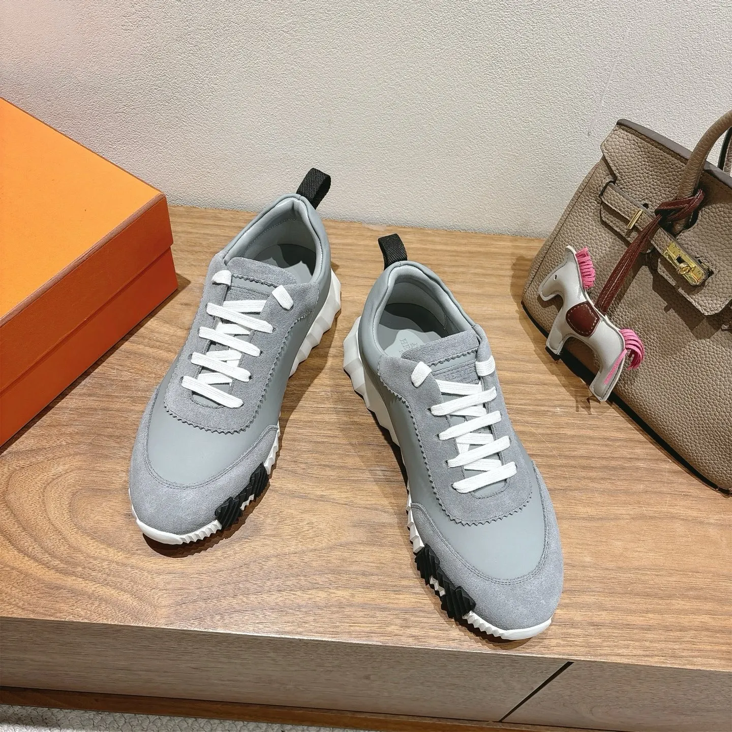 Hermès SS 运动鞋