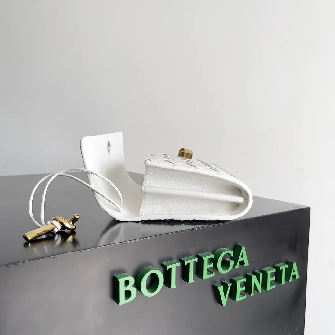 Bottega Veneta 手拿包 精致手拿款