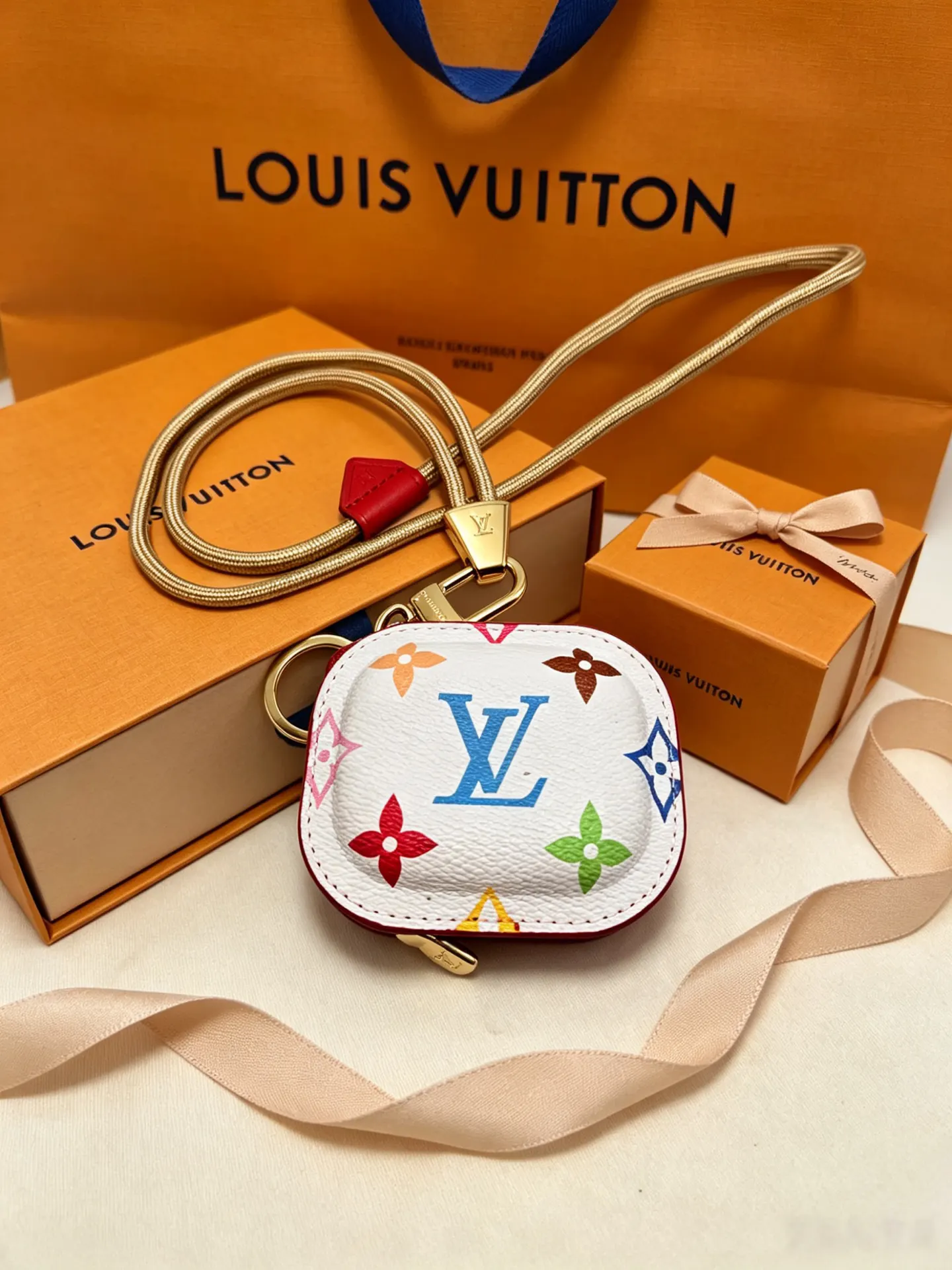 LV bag Image 14 LV bag Image 14
