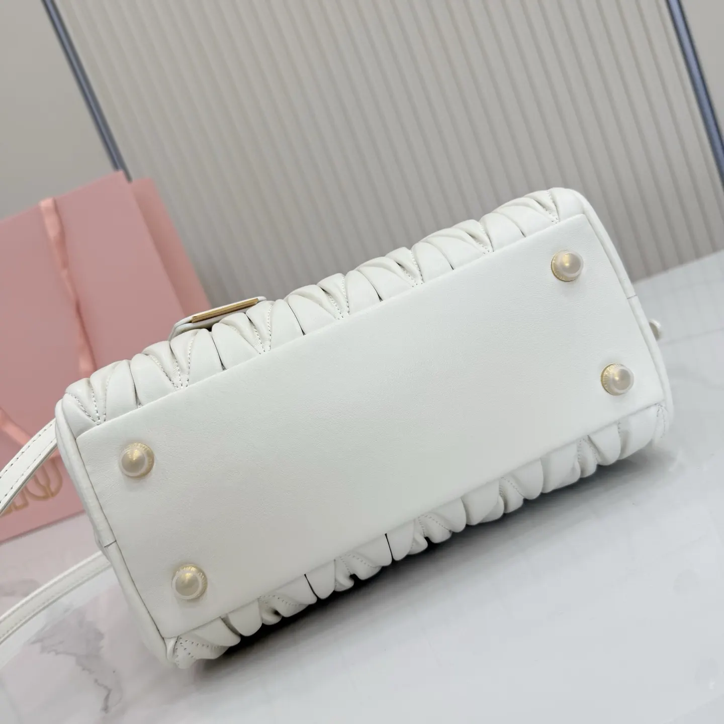White Crossbody Bag Lightweight Vintage