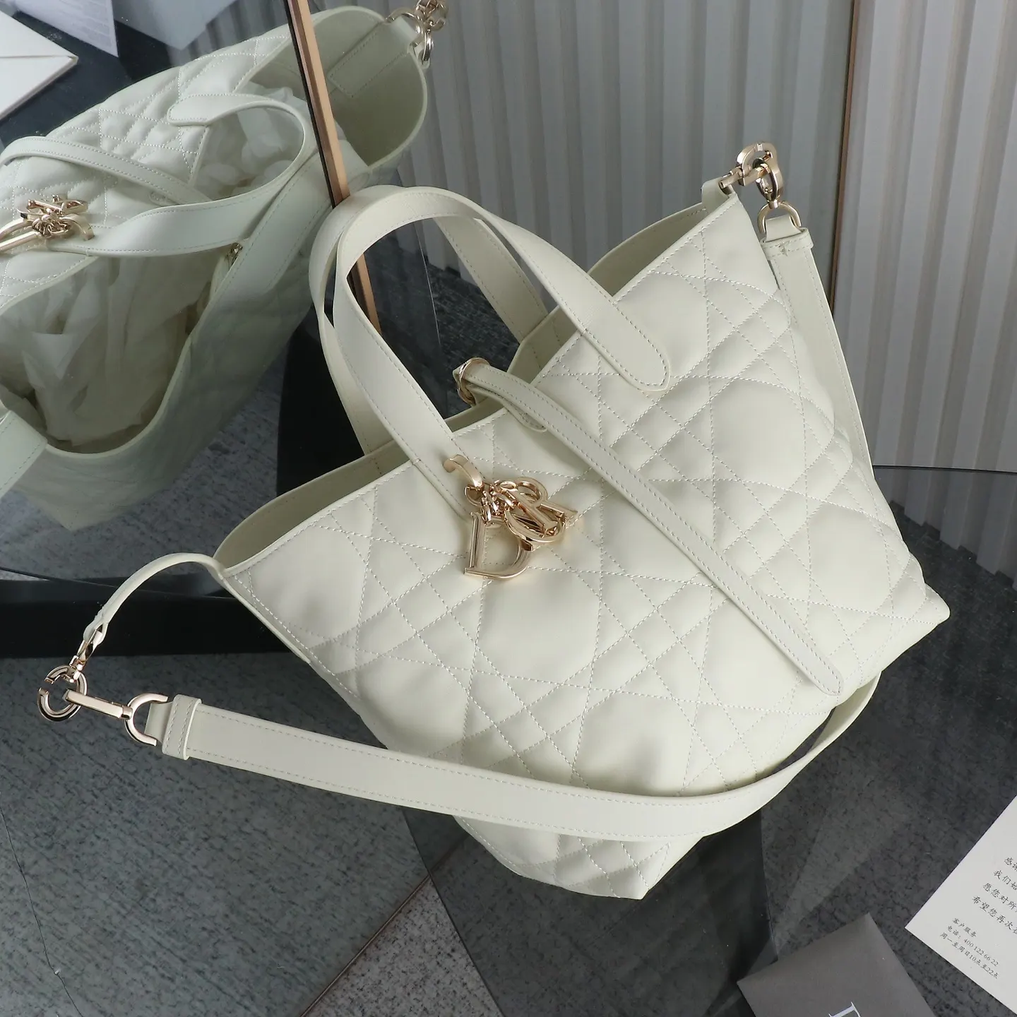 Dior Toujours 白色 皮革 手提包