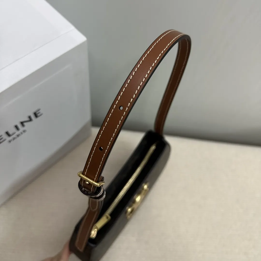 Triomphe 老花 TILLY〰 CE 中国新 腋下包 复古腋下背款