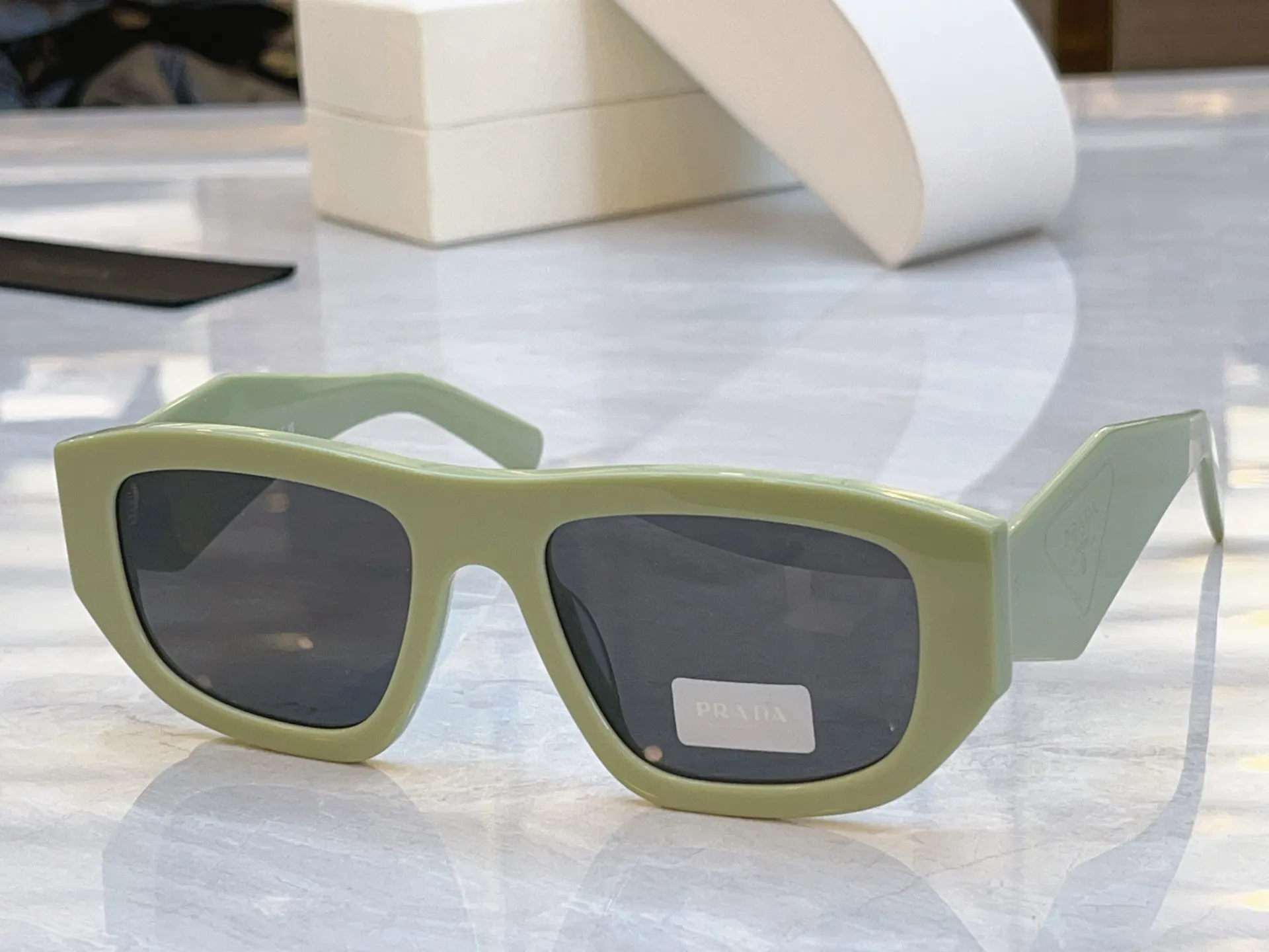 Prada SPR D04SU Sunglasses