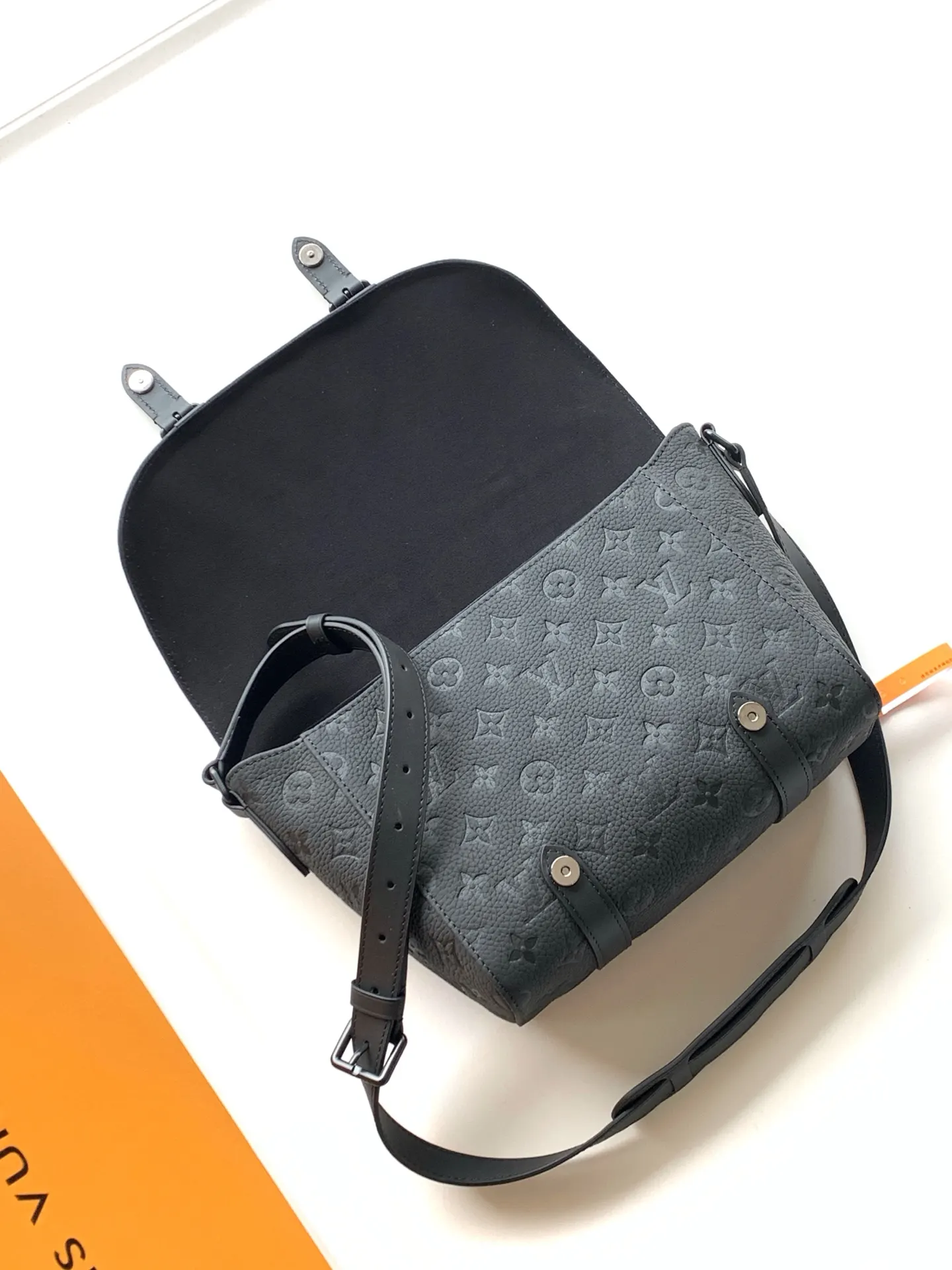 LV Black Embossed Flap Crossbody Bag Image 7 LV Black Embossed Flap Crossbody Bag Image 7