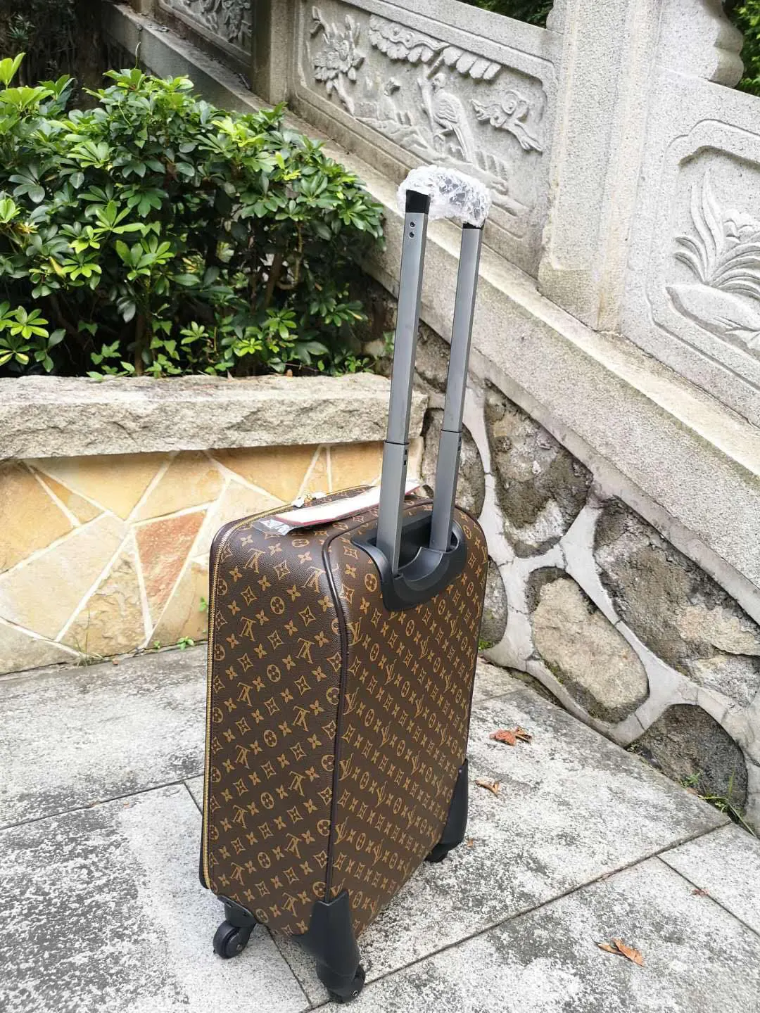 Louis Vuitton Suitcase Travel Lightweight
