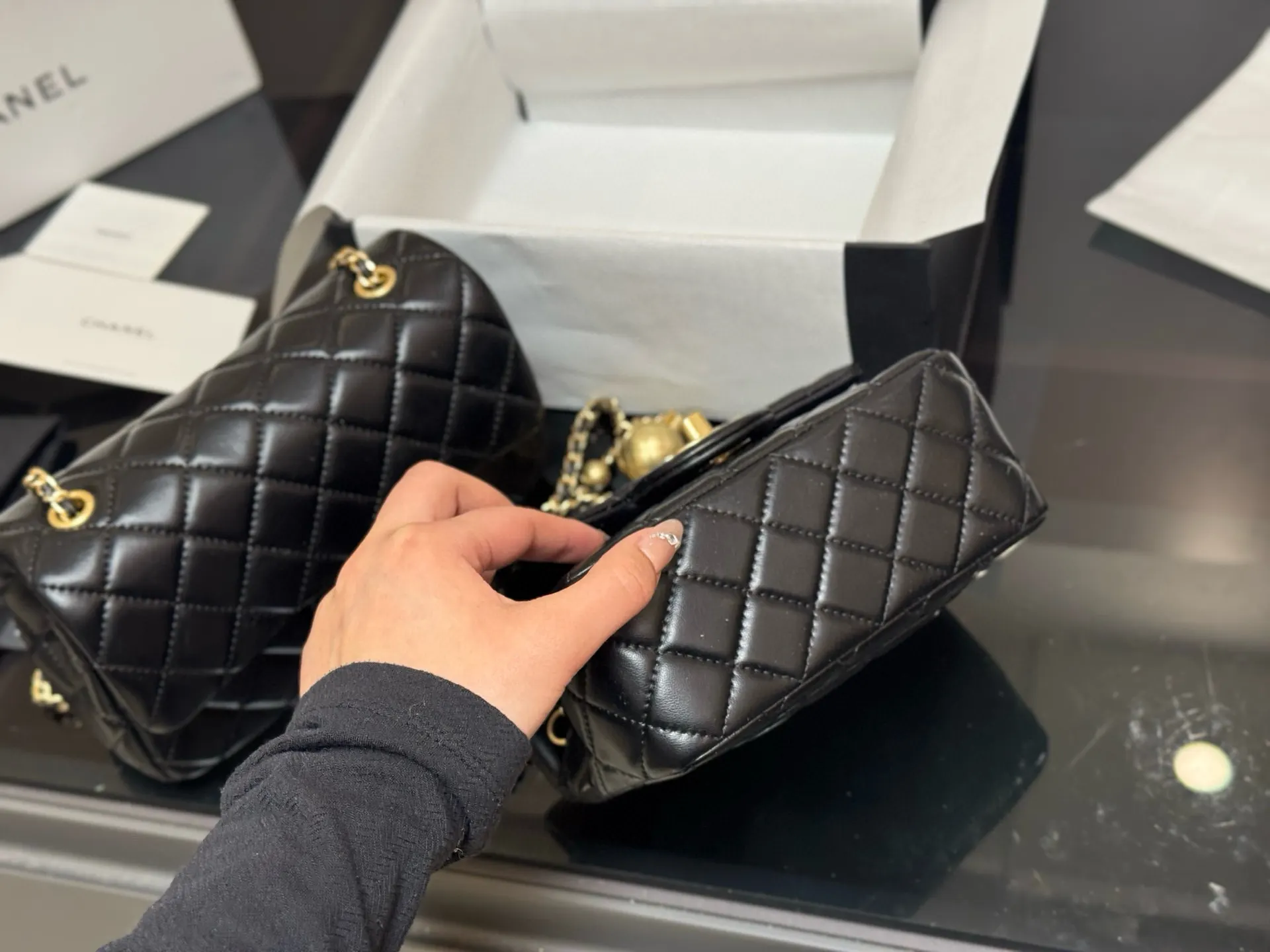 CHANEL 金球方胖 斜挎包 轻便斜挎款