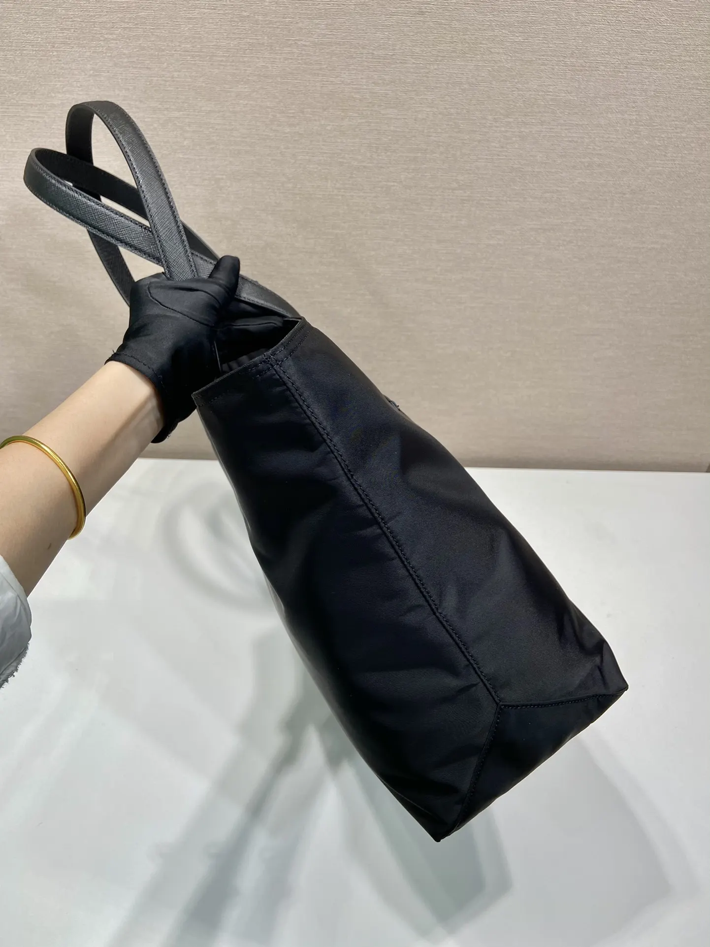 尼龍 托特包 经久不衰的托特 大容量托特款