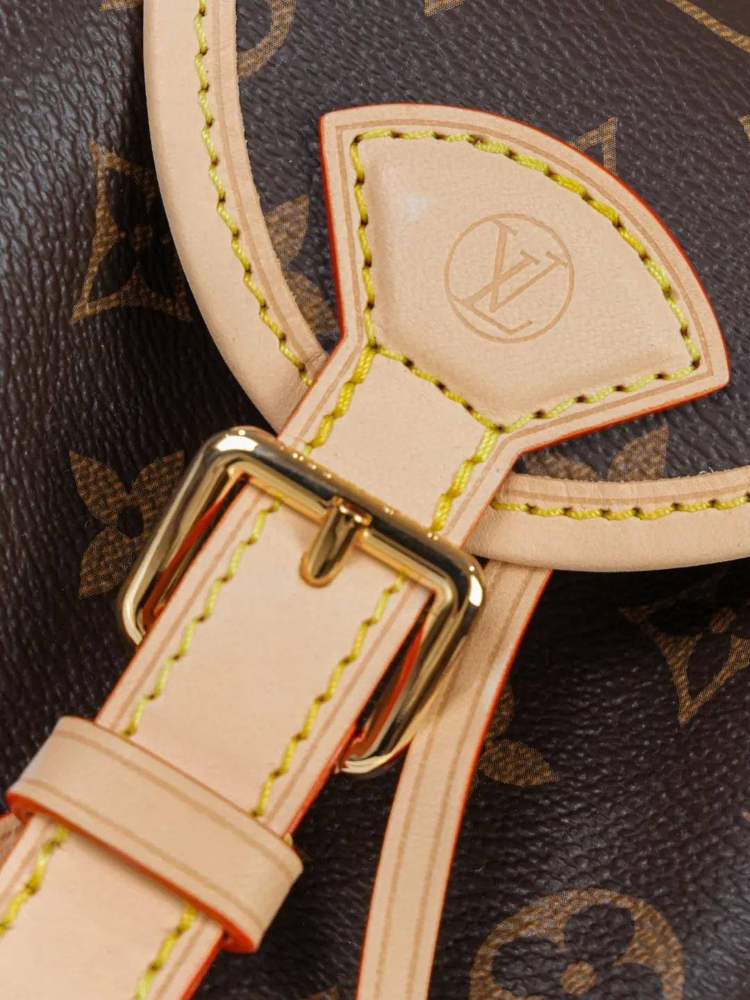 LV Classic Monogram Travel Bag Image 7 LV Classic Monogram Travel Bag Image 7