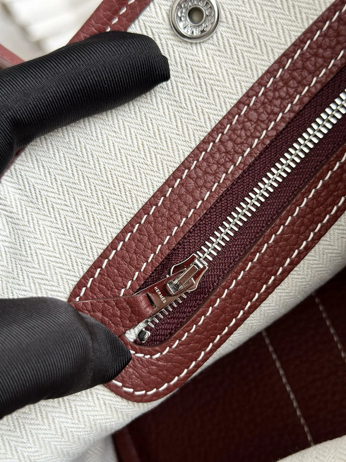 Top Handle Bag Commuter Image 9 Top Handle Bag Commuter Image 9