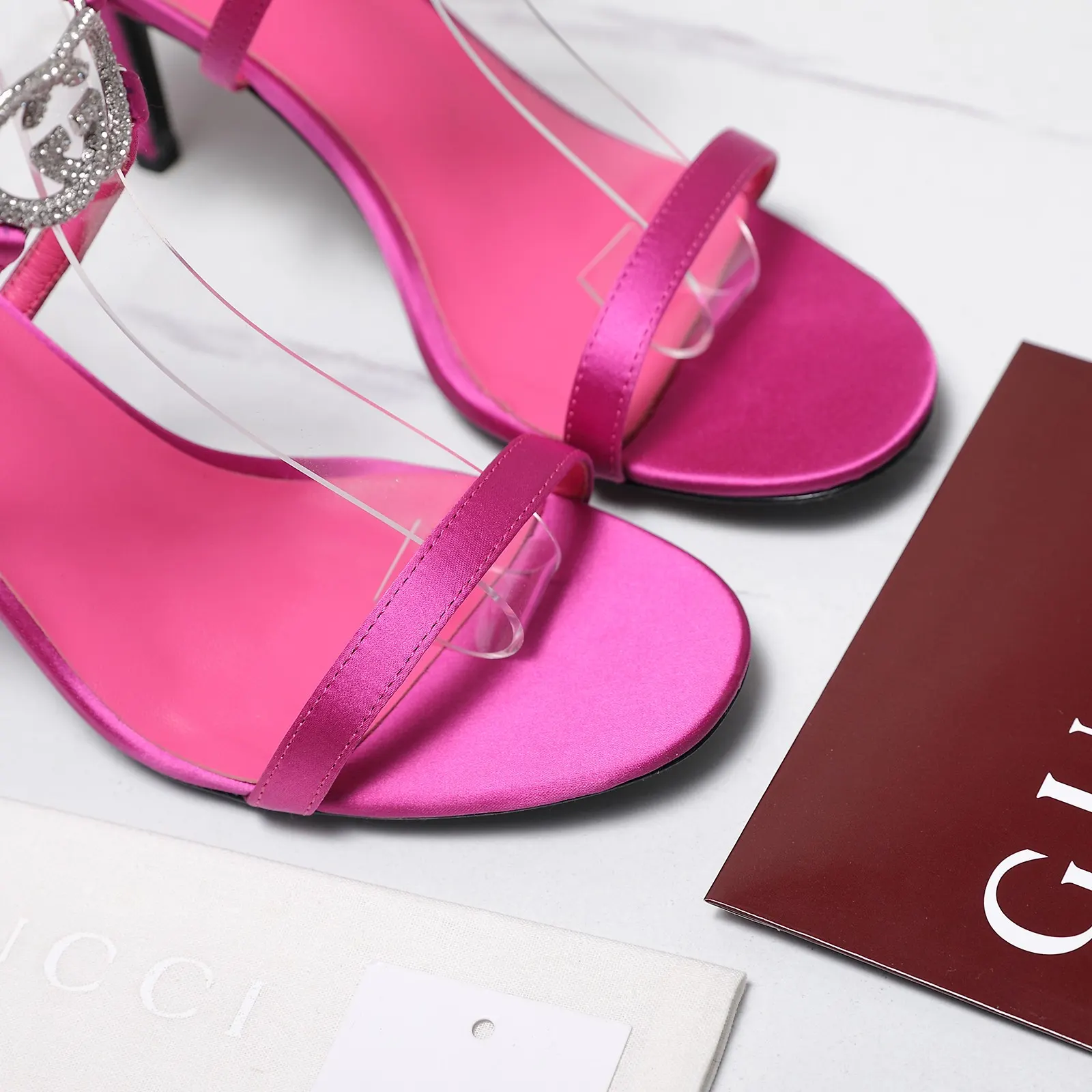 Gucci 高跟鞋