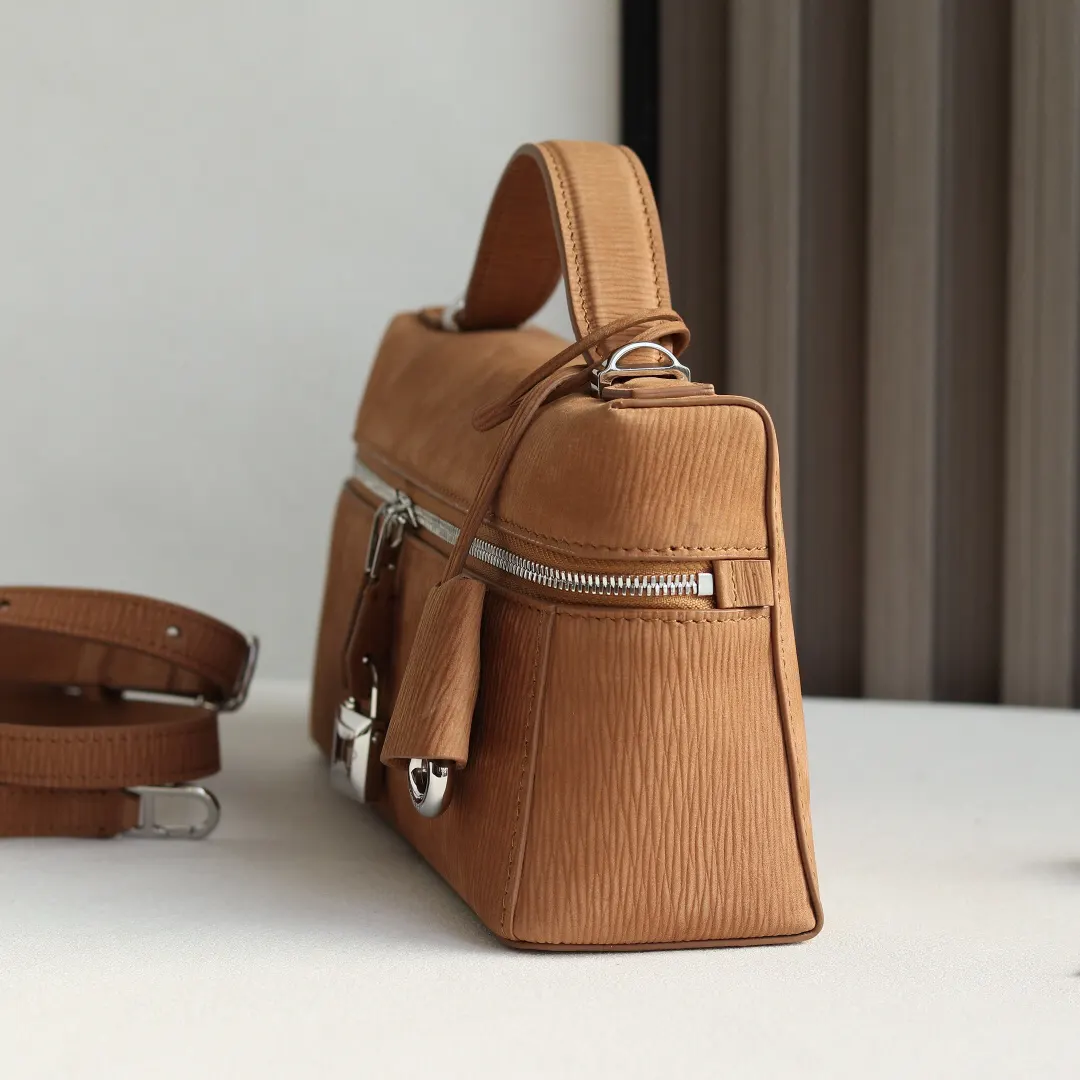 Brown Crossbody Bag Lightweight Leather