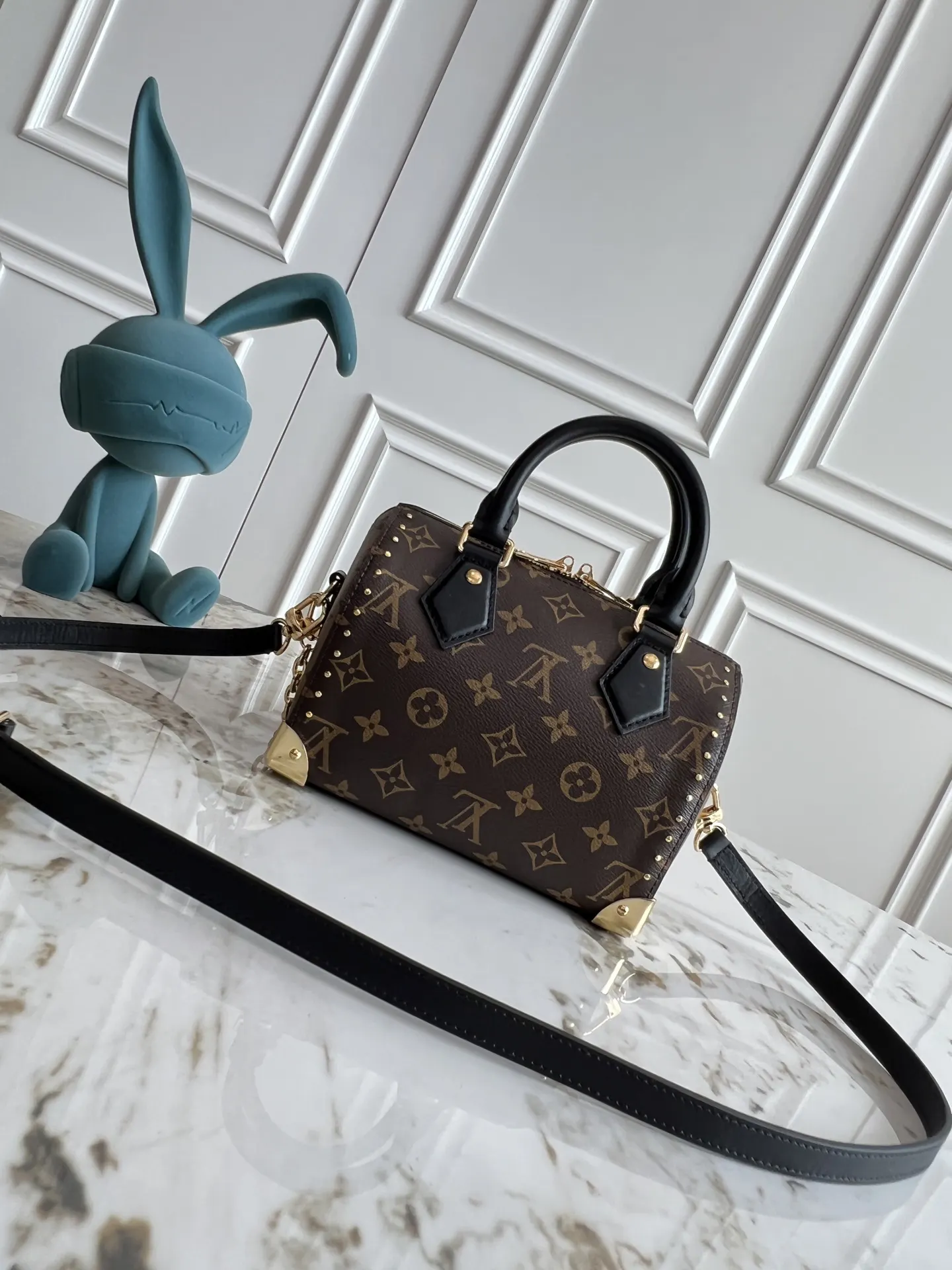 LV M13146 金色 老花 手提包 精选款